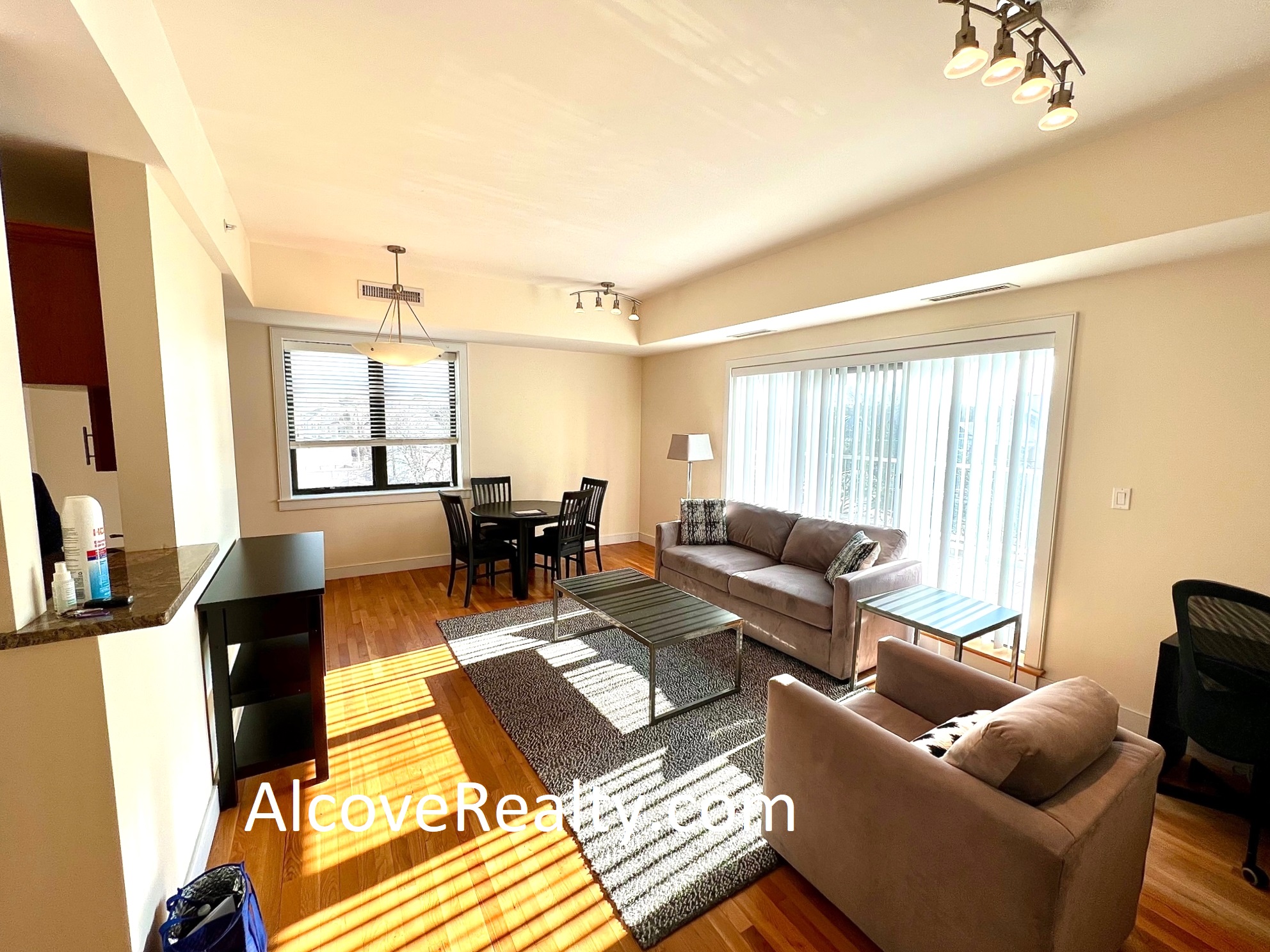 377 Summer St, Davis Square