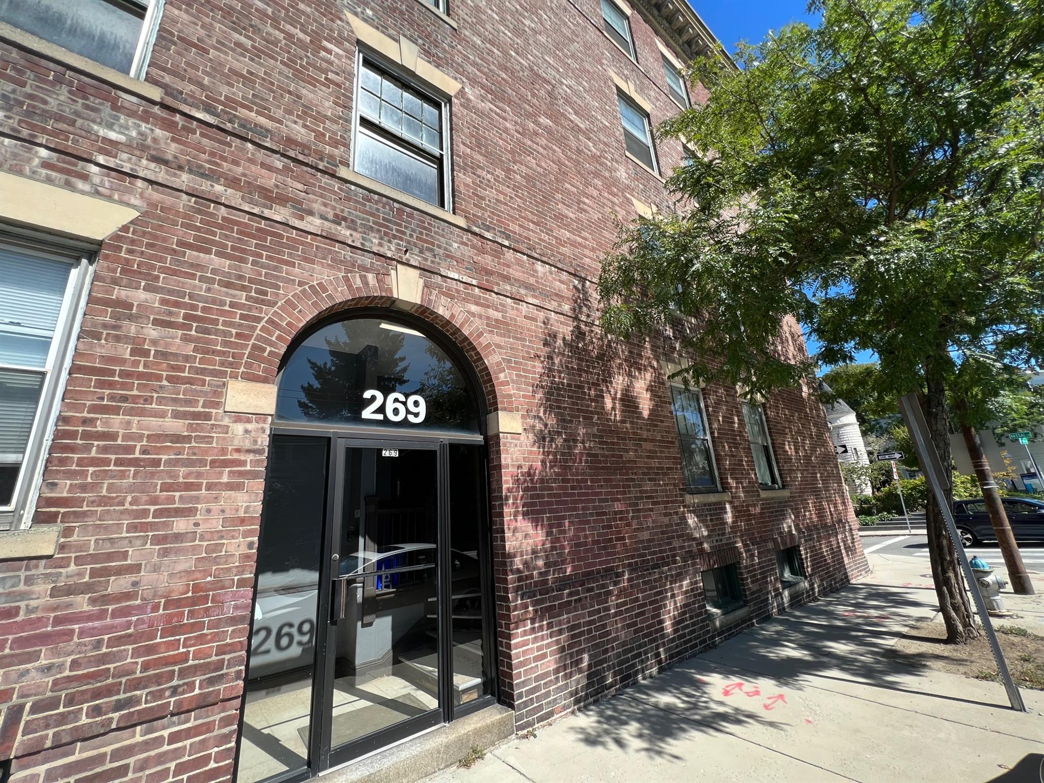 269 Huron Ave, Huron Village