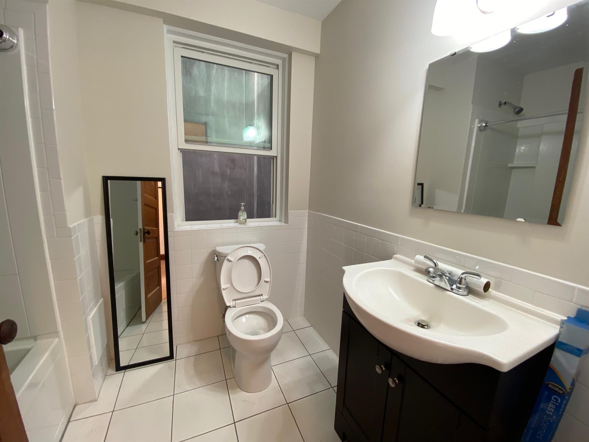 269 Huron Ave, Huron Village