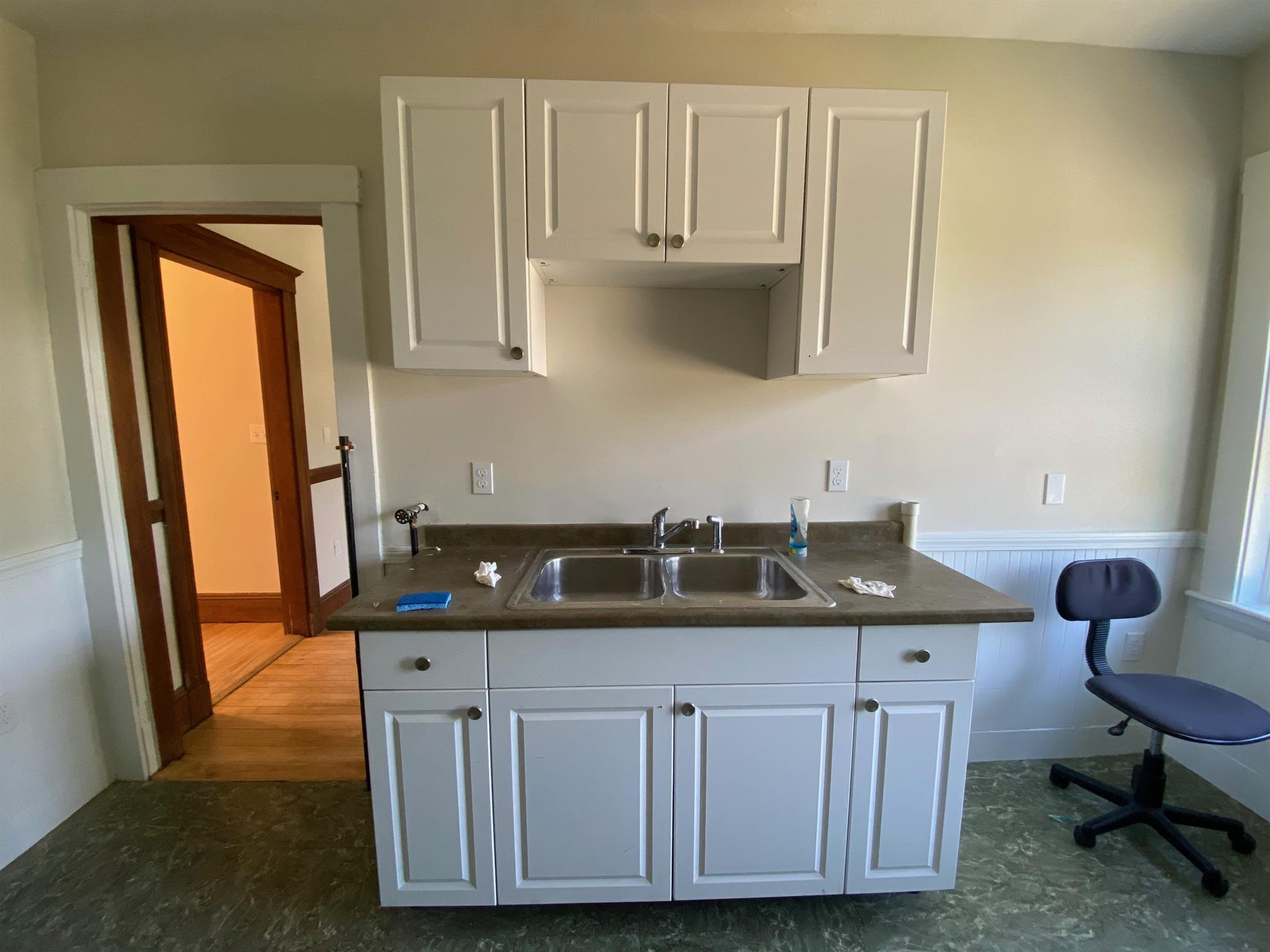 269 Huron Ave, Huron Village