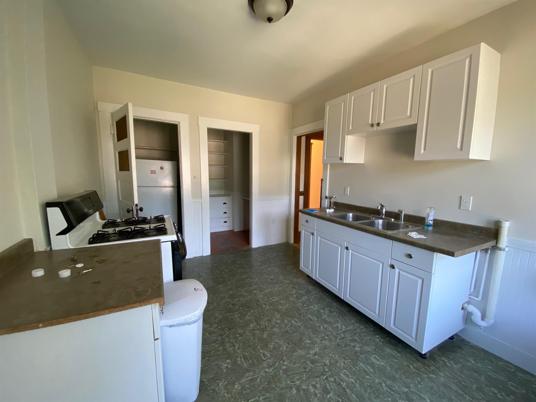 269 Huron Ave, Huron Village