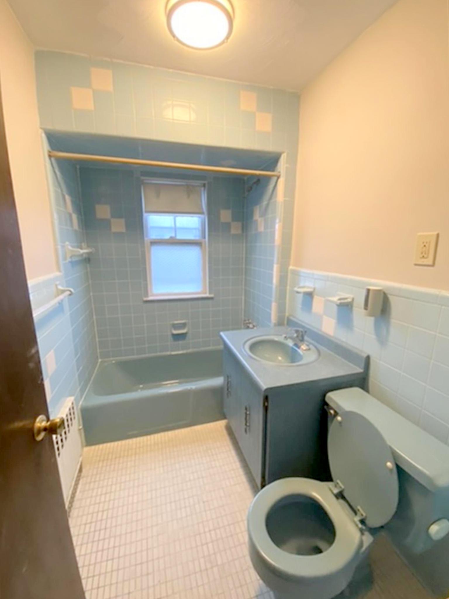 11 Goldsmith Ave, Medford