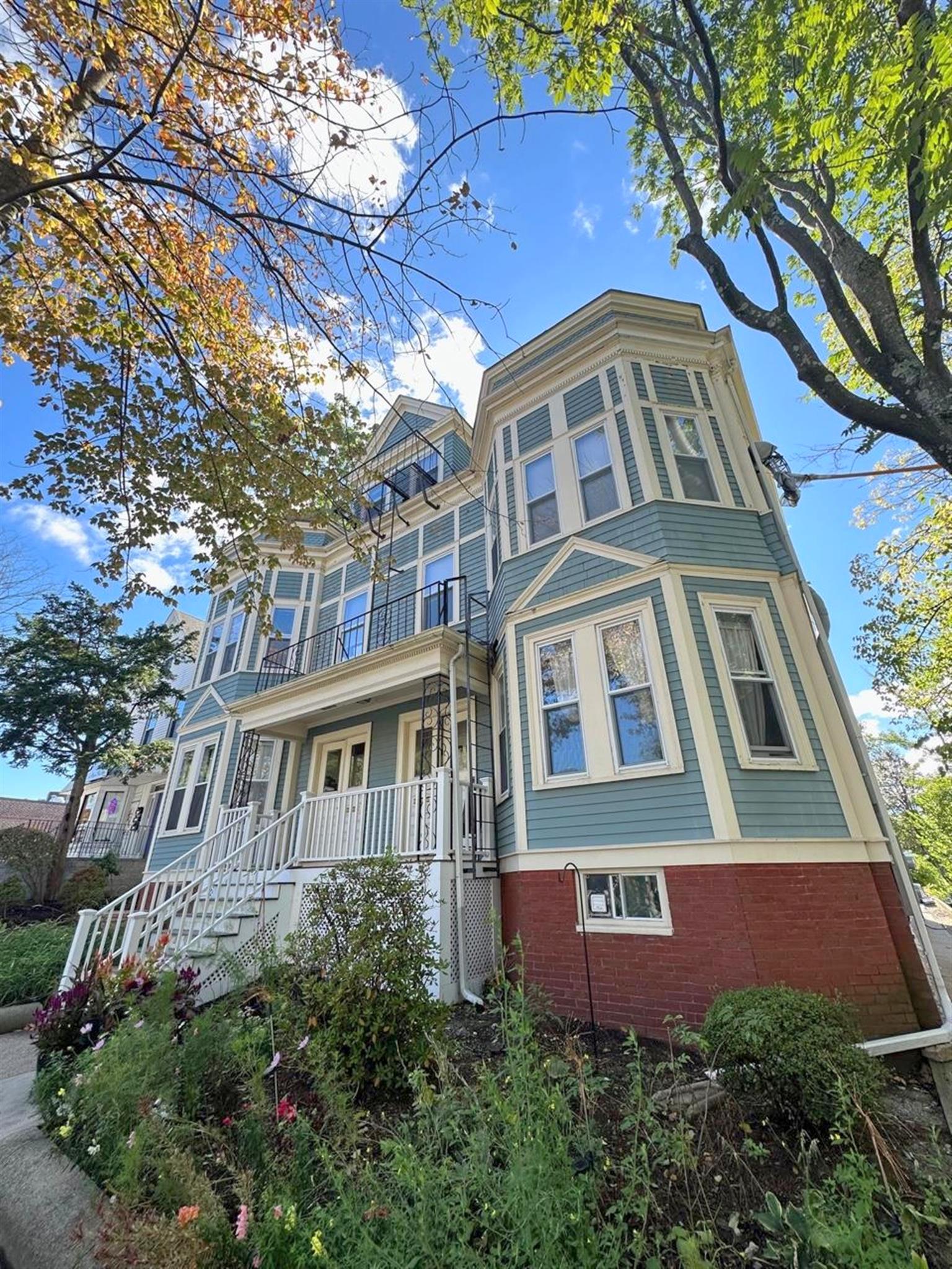 224 Concord Ave, Huron Village