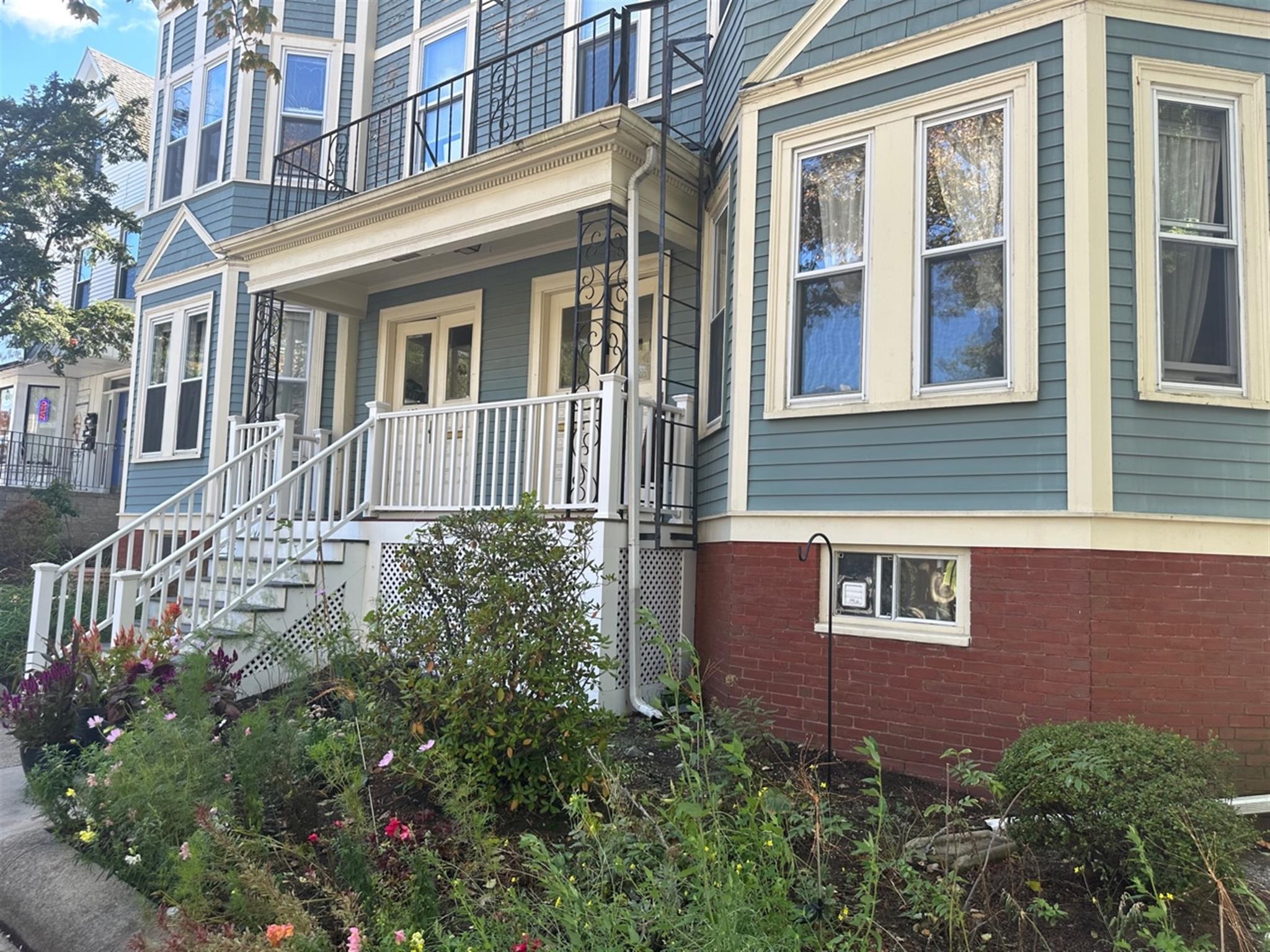 224 Concord Ave, Huron Village