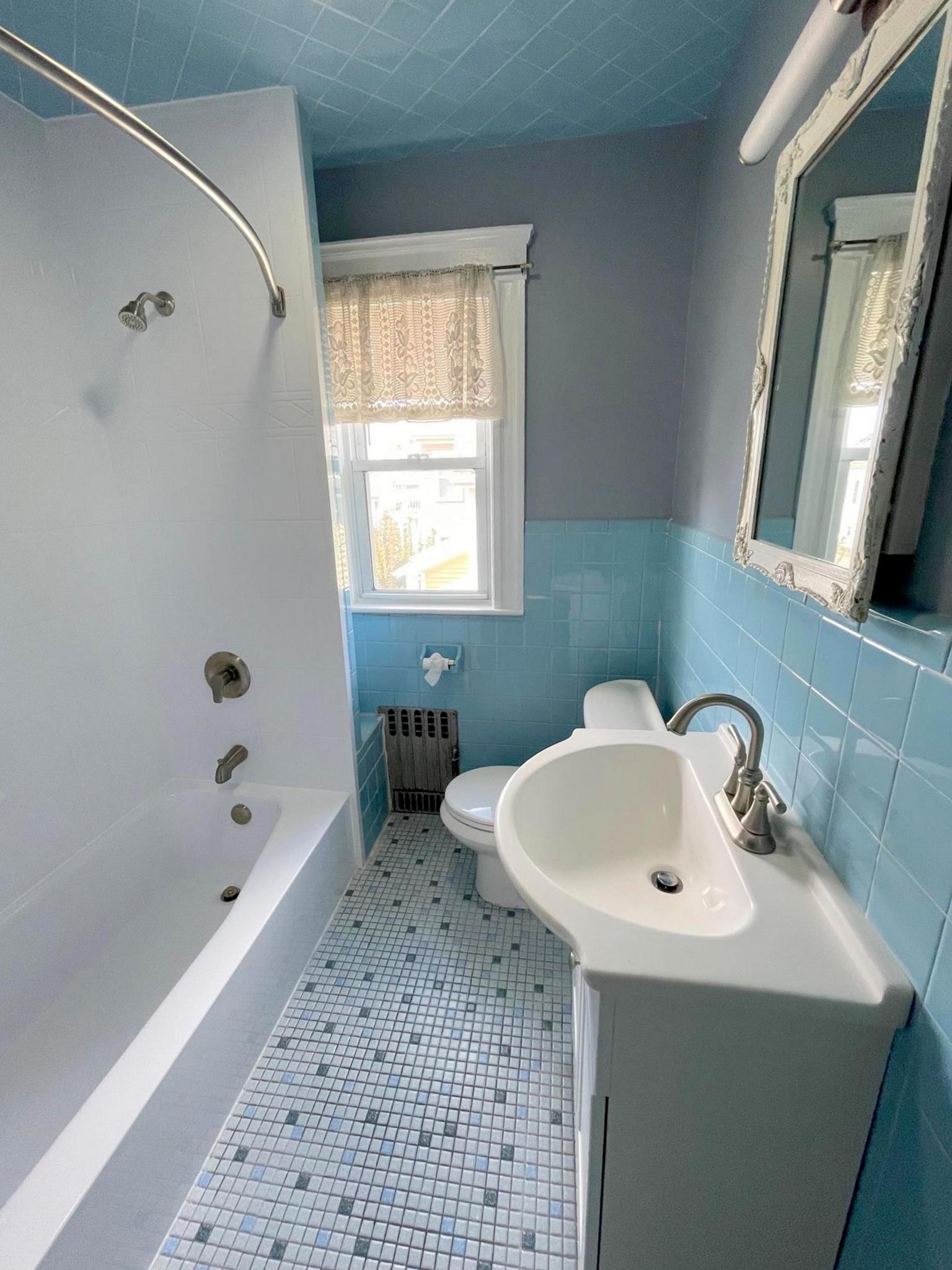 42 Ware St, Teele Square