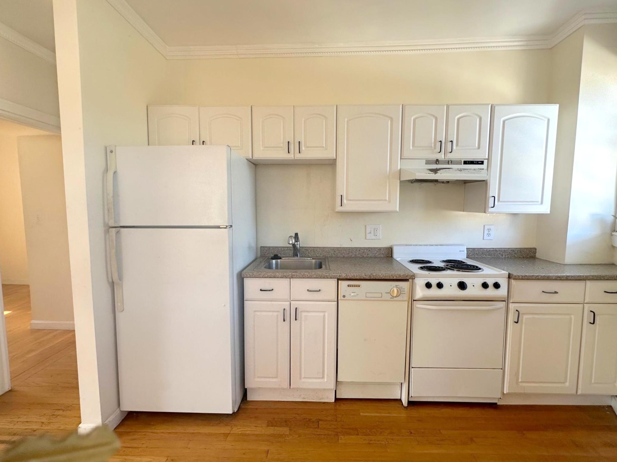 8 Bishop Richard Allen Dr, Central Square