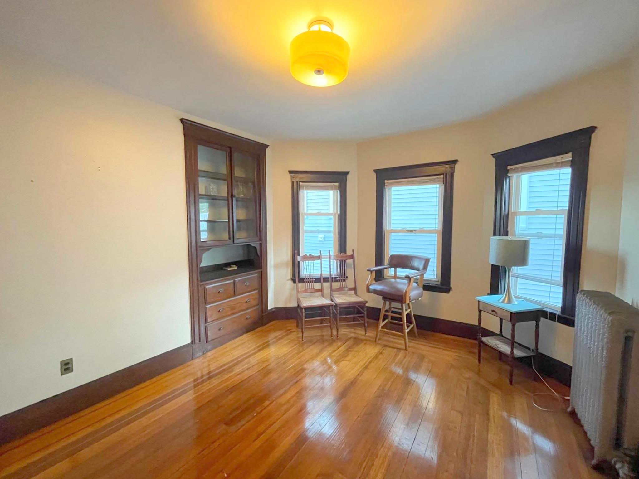 19 Lovell St, Teele Square