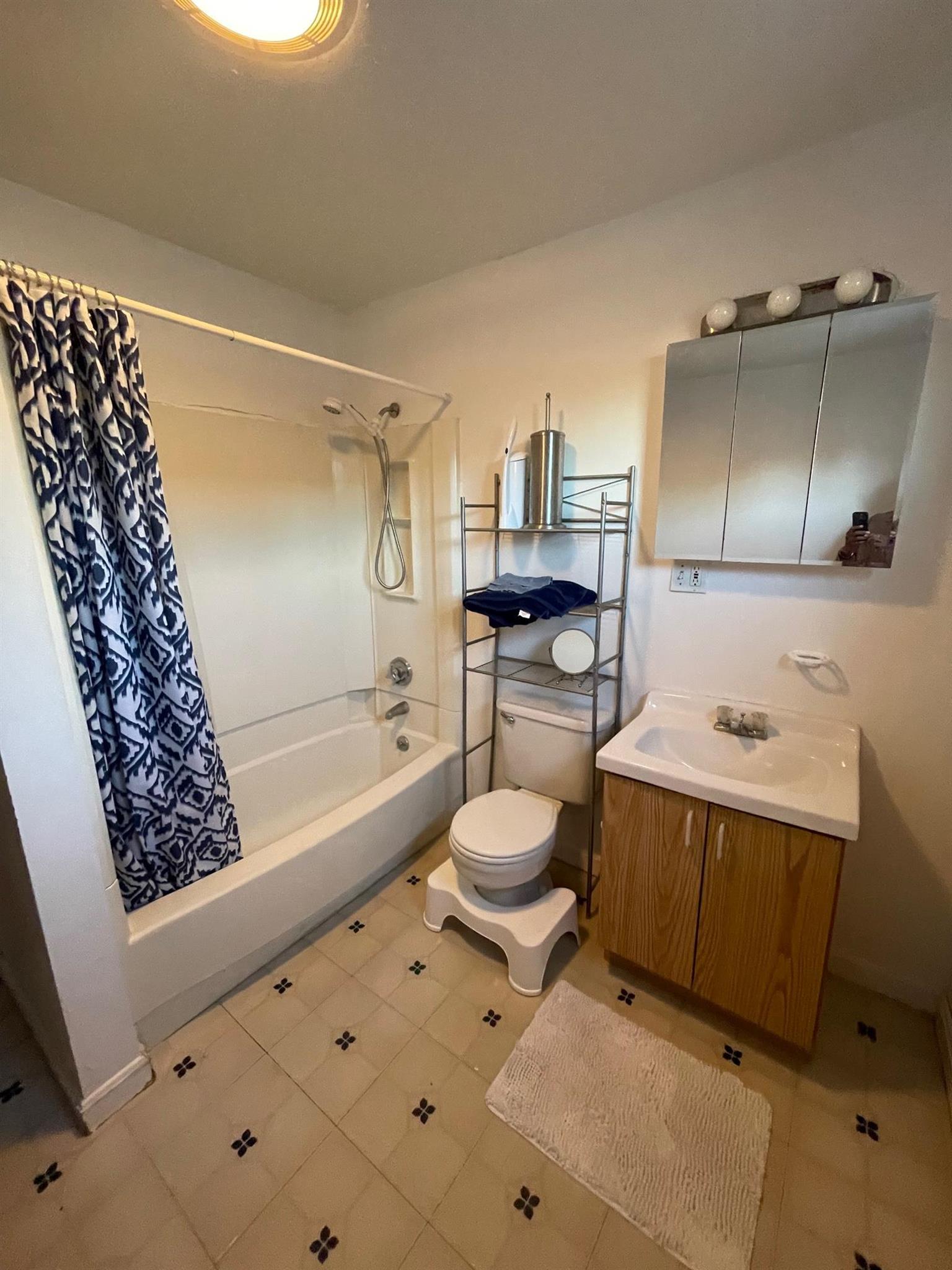 19 Lovell St, Teele Square