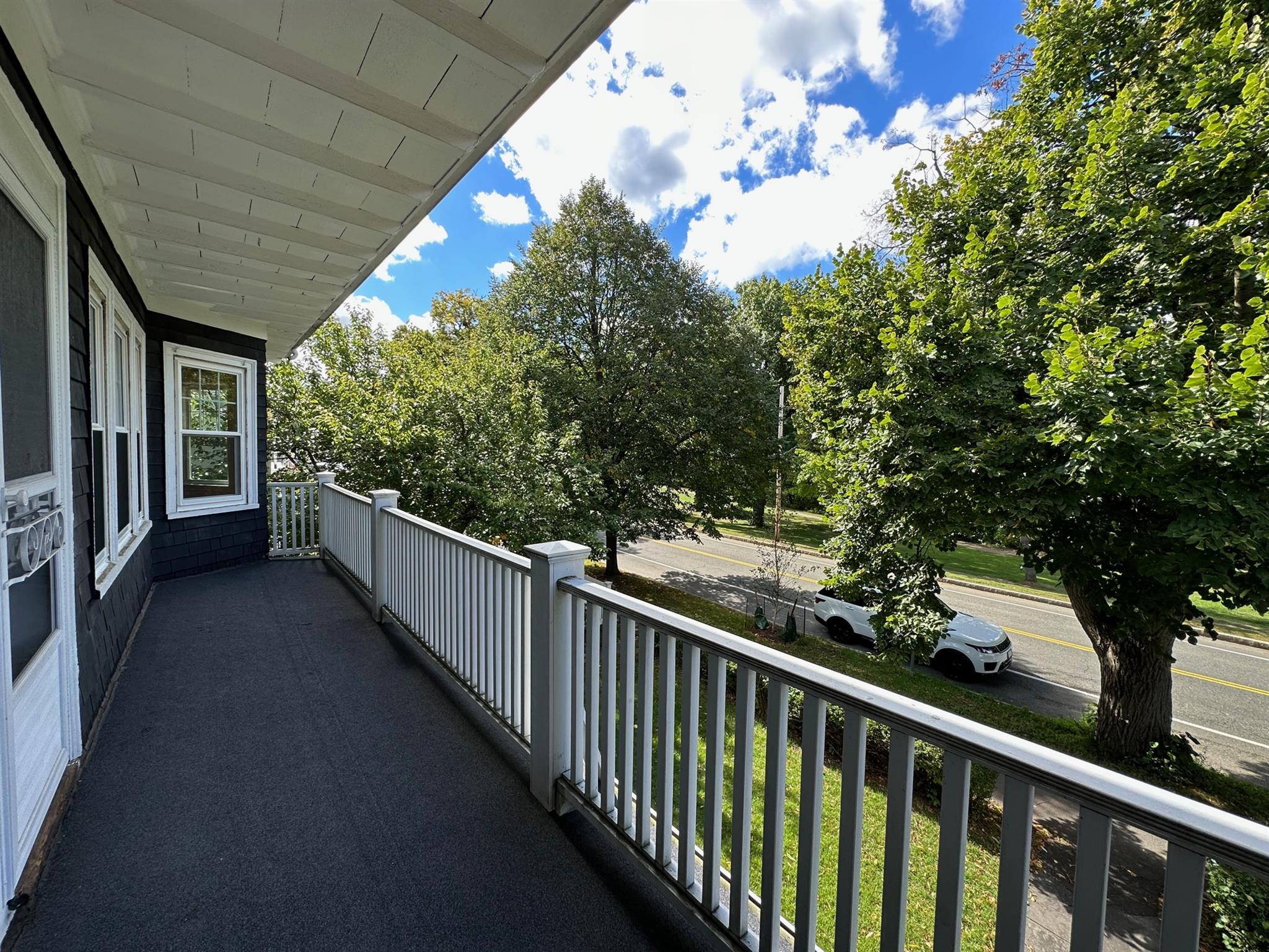 1516 Mystic Valley Pkwy, Medford