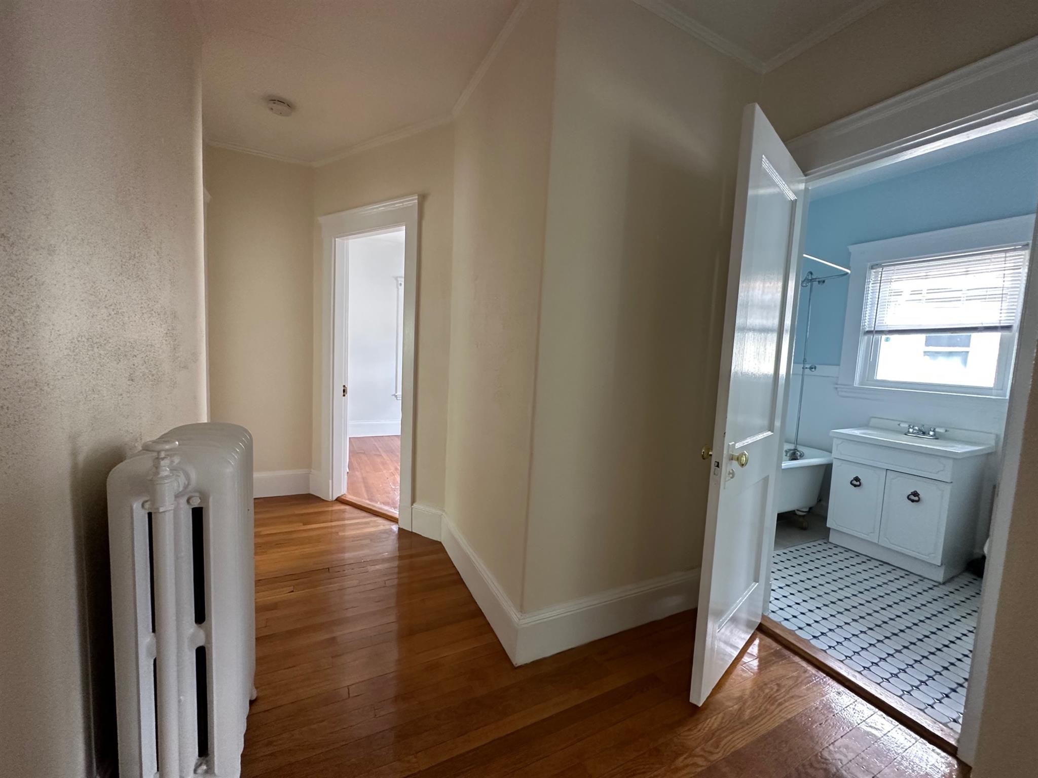 1516 Mystic Valley Pkwy, Medford