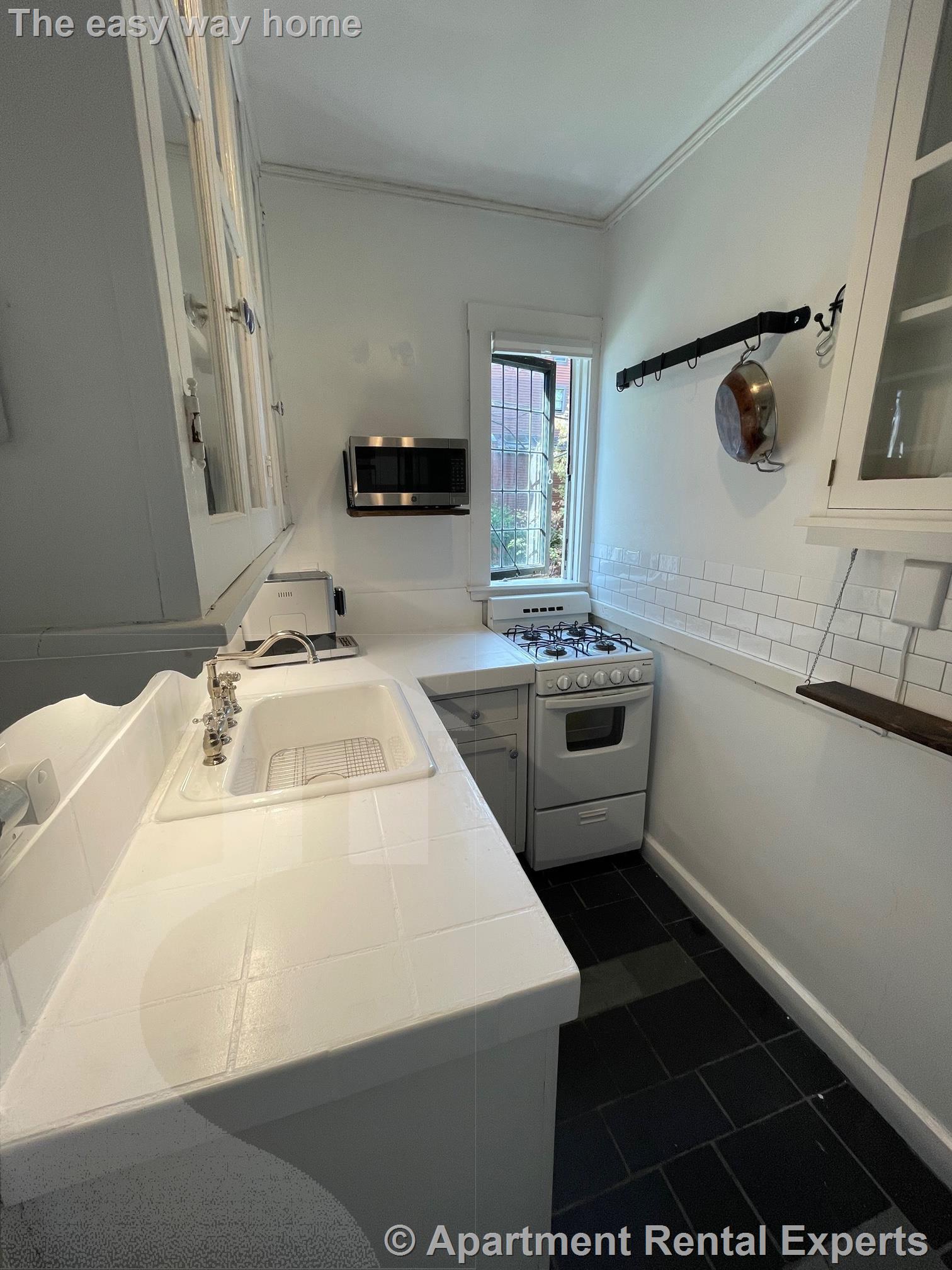 10 Dana, Harvard Square