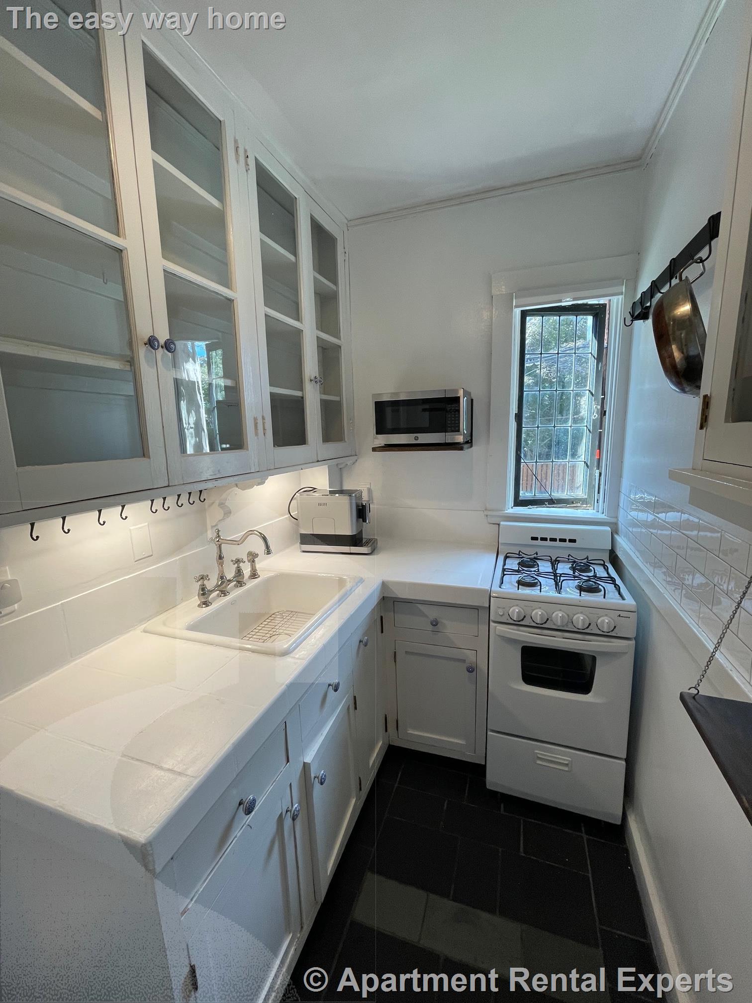 10 Dana, Harvard Square