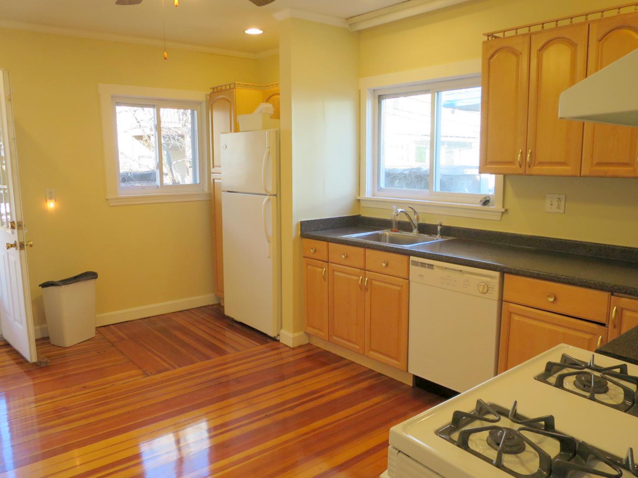 41 Walker St, Davis Square