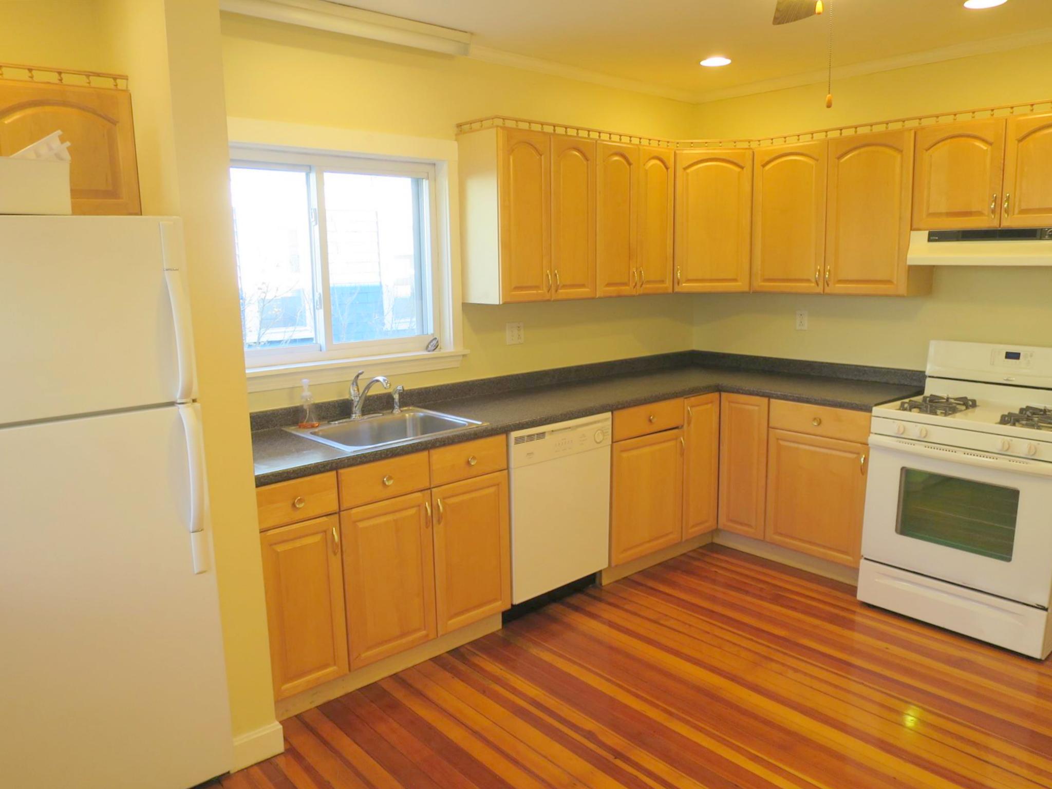 41 Walker St, Davis Square