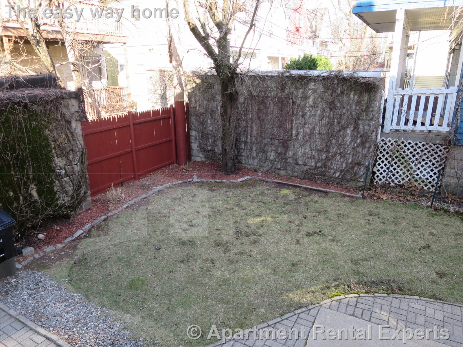 41 Walker St, Davis Square