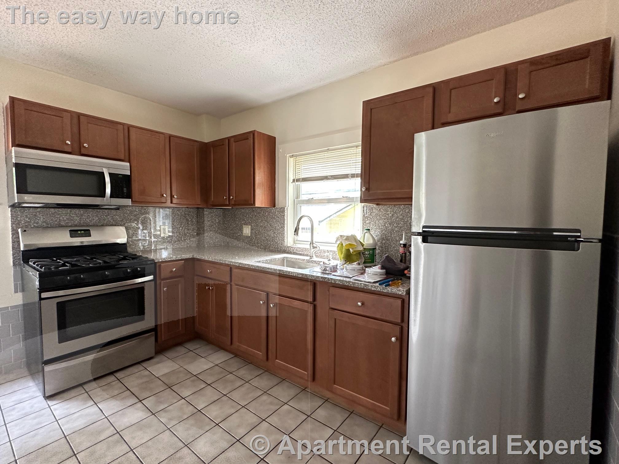 5 Adams, Winter Hill