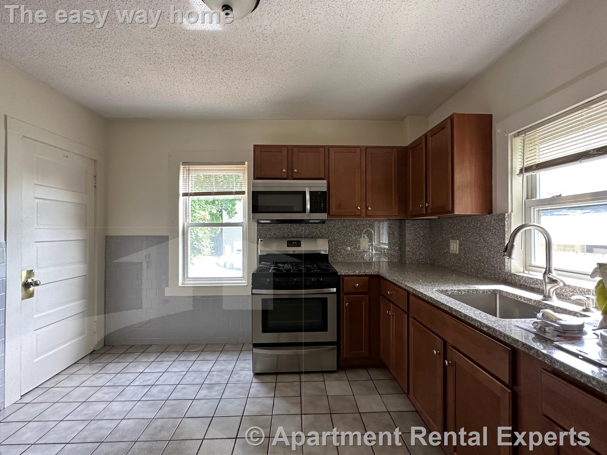 5 Adams, Winter Hill