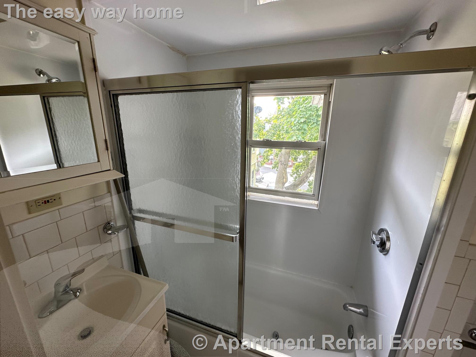 5 Adams, Winter Hill