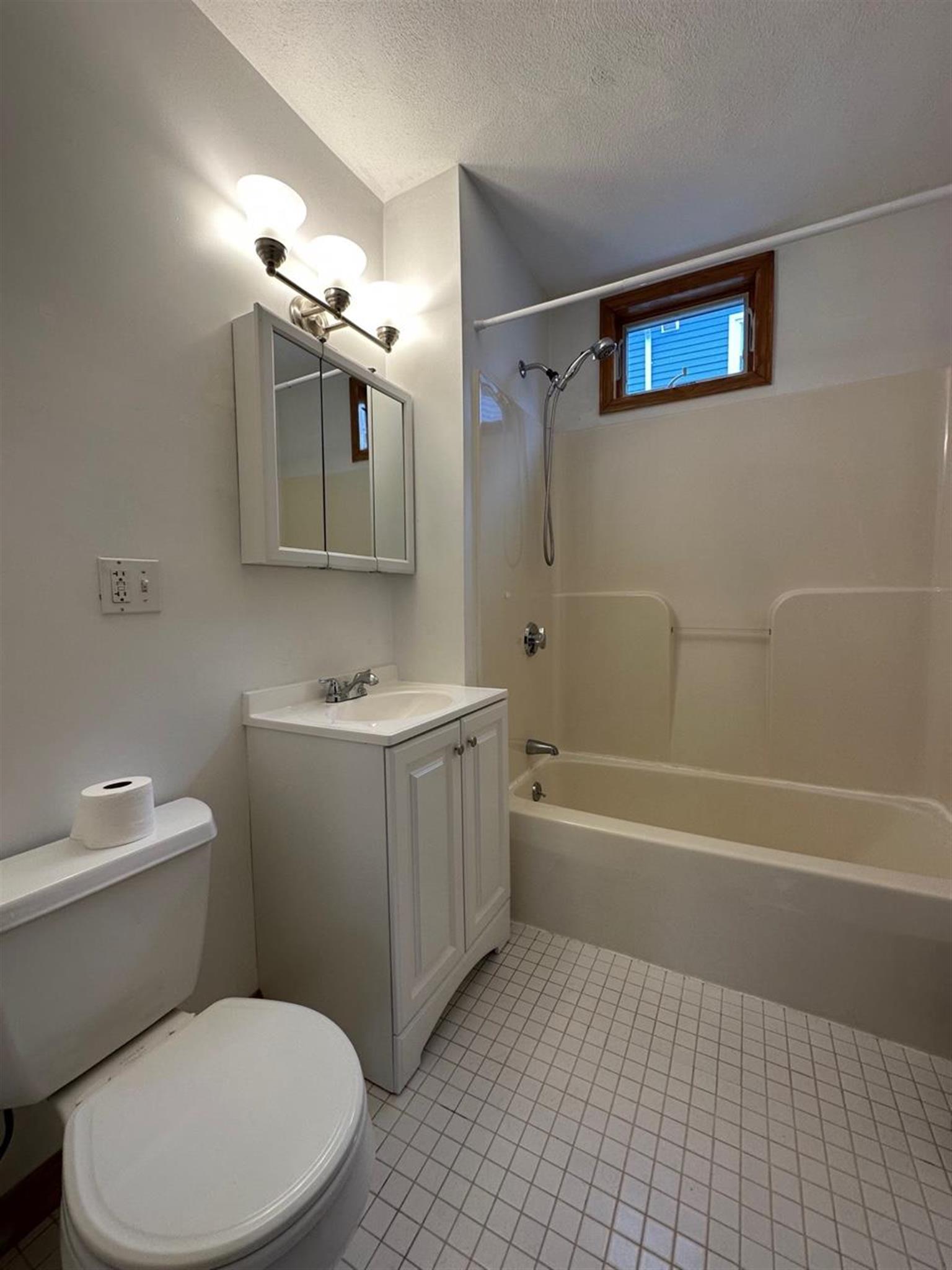 306 Fellsway, Medford