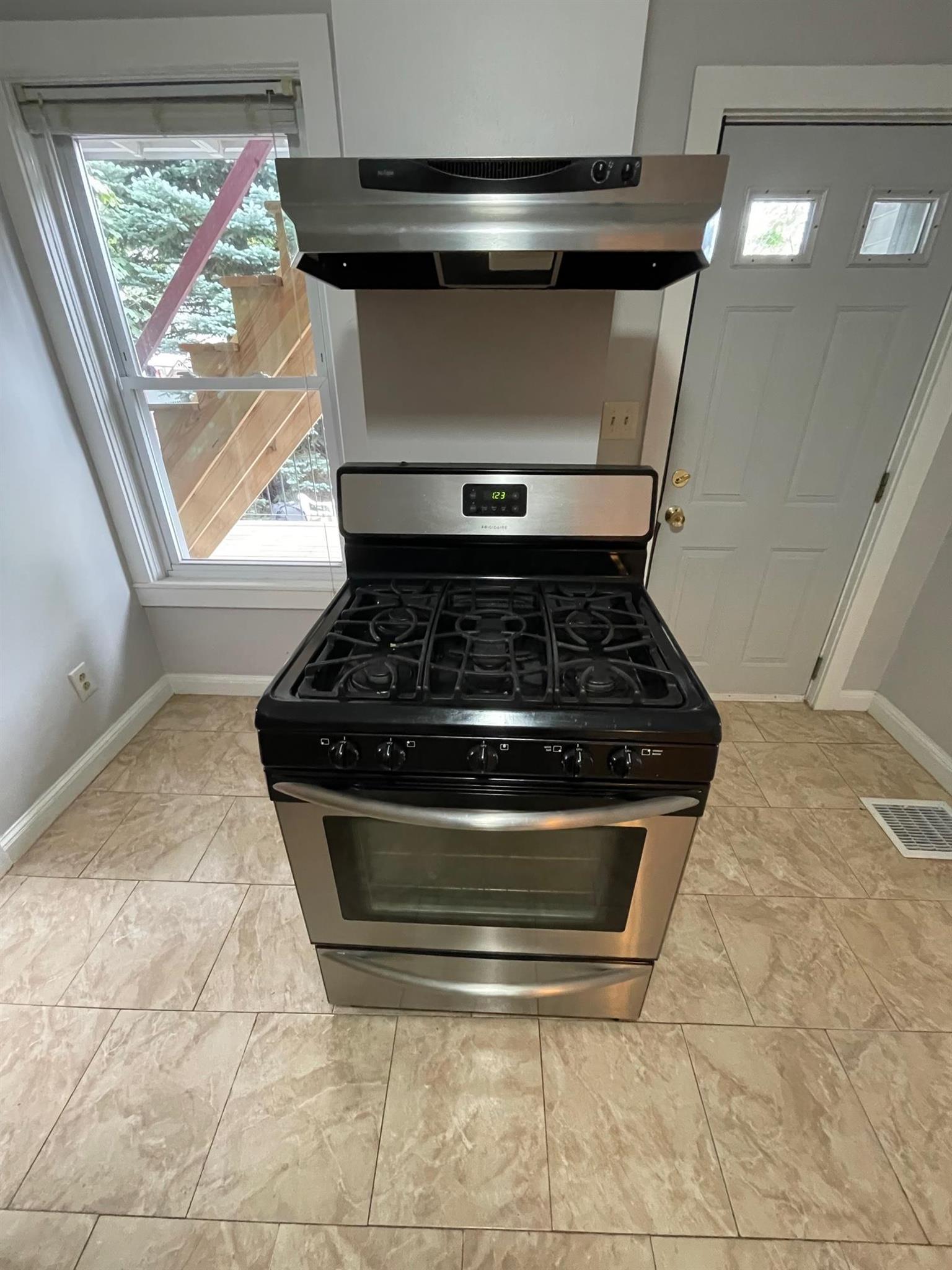 11 Prescott St, Union Square