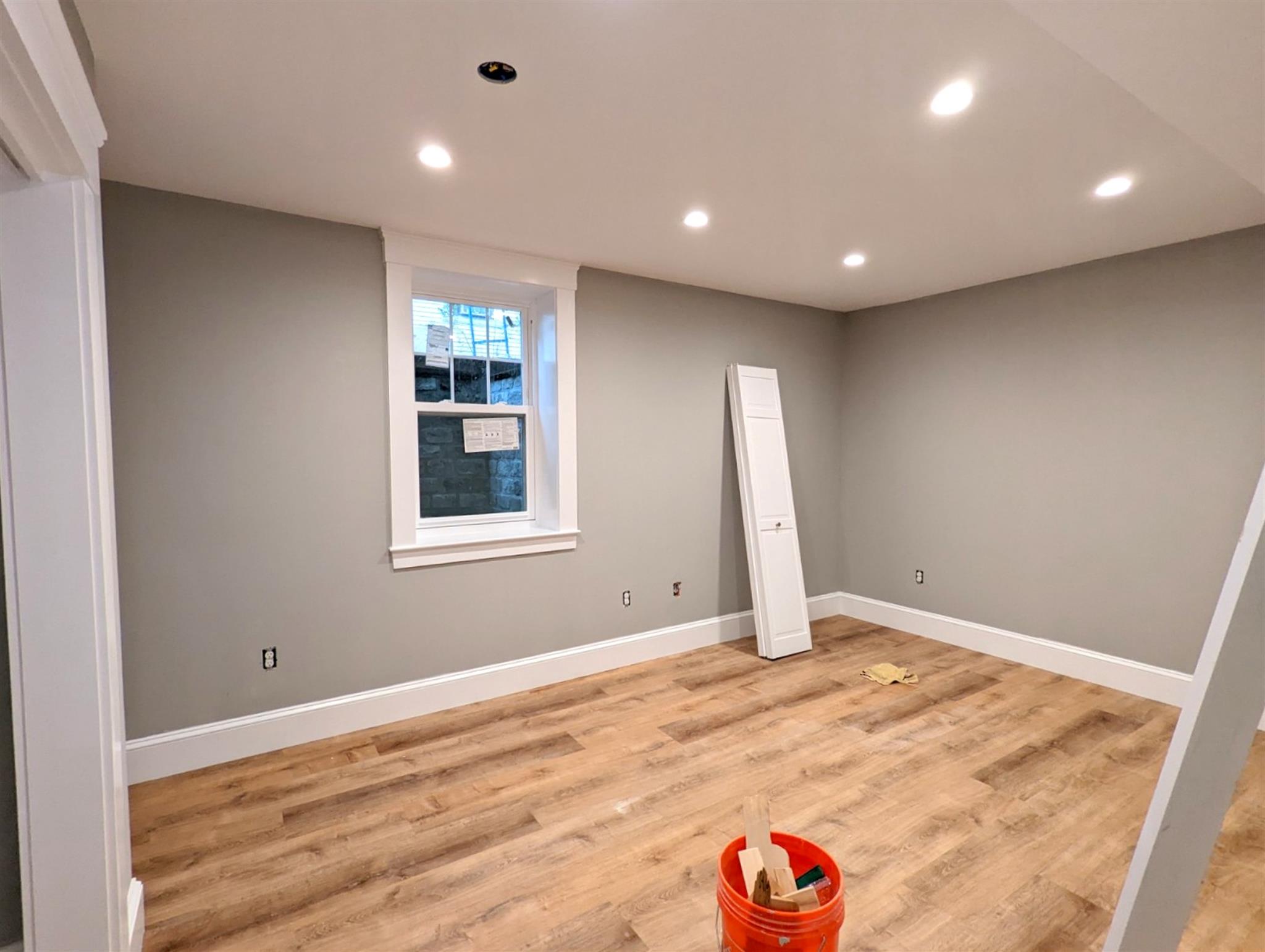 32 Brimmer St, Watertown