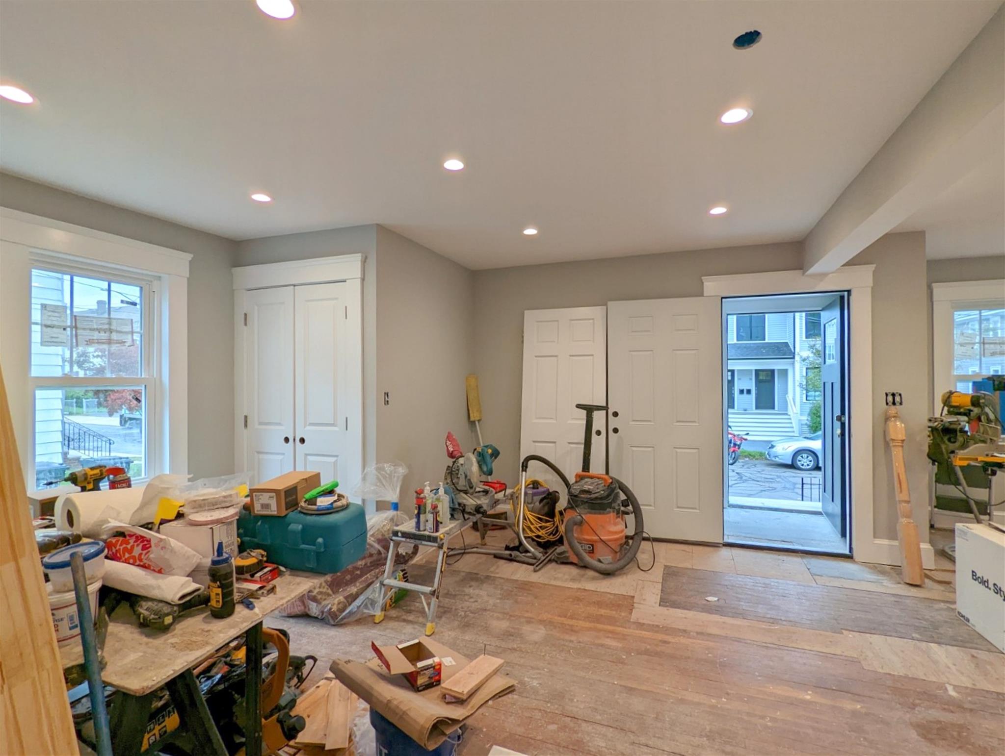 32 Brimmer St, Watertown