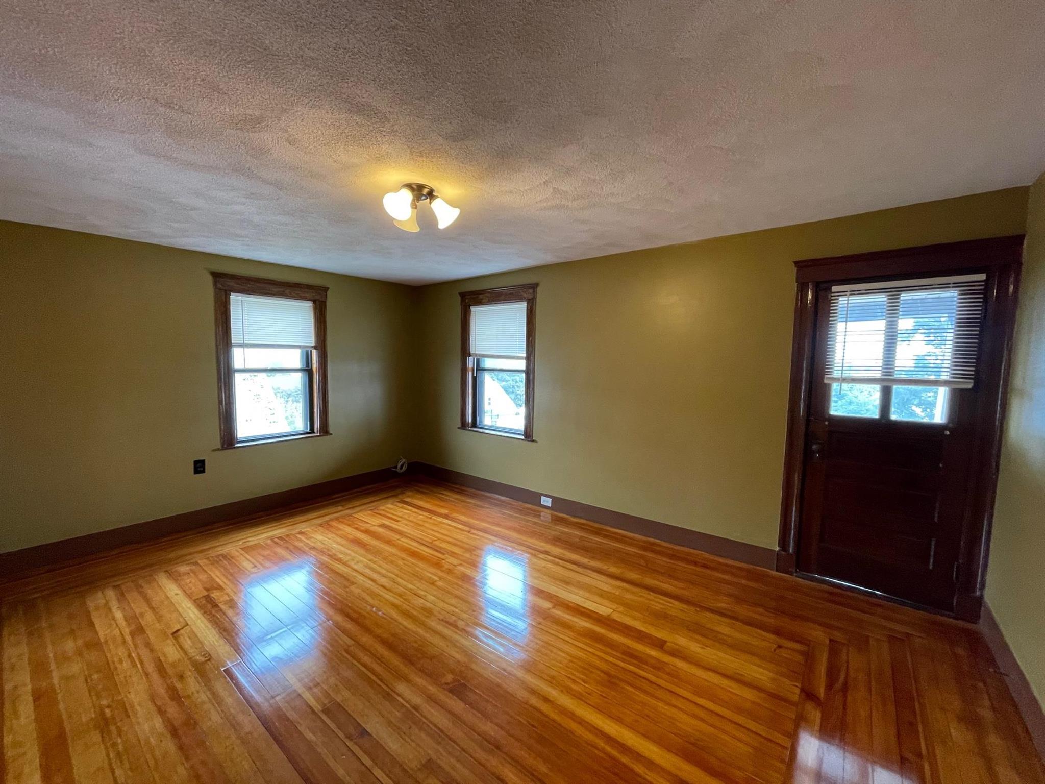 18 Fenwick St, Winter Hill