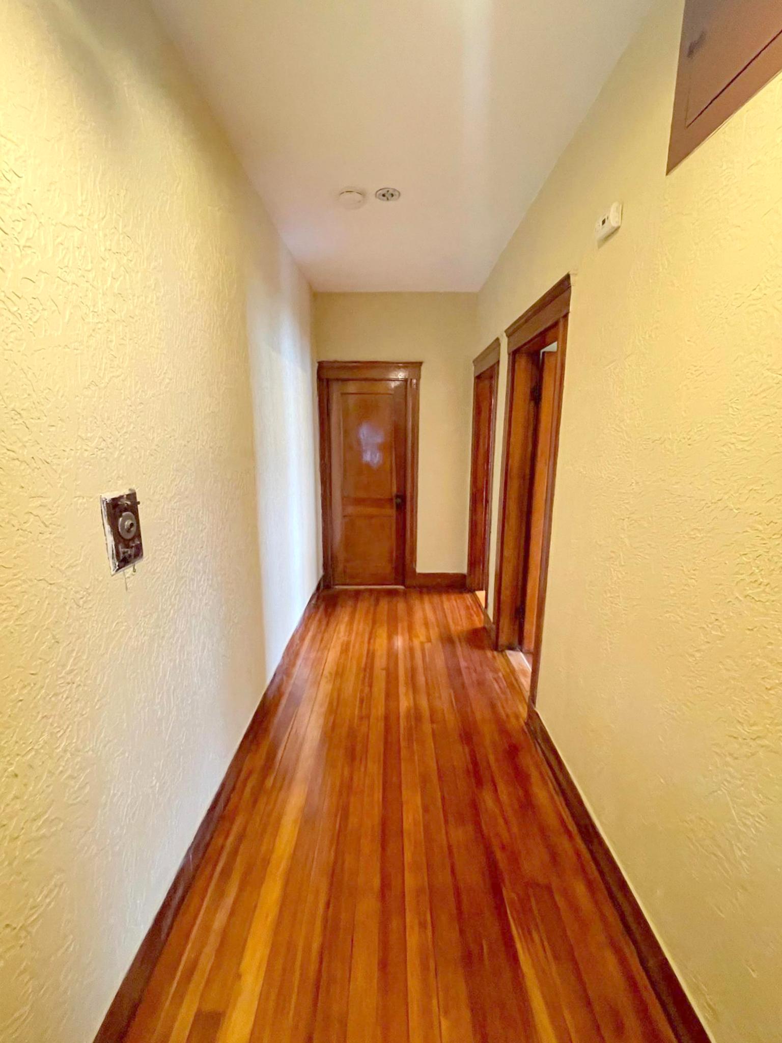 18 Fenwick St, Magoun Square