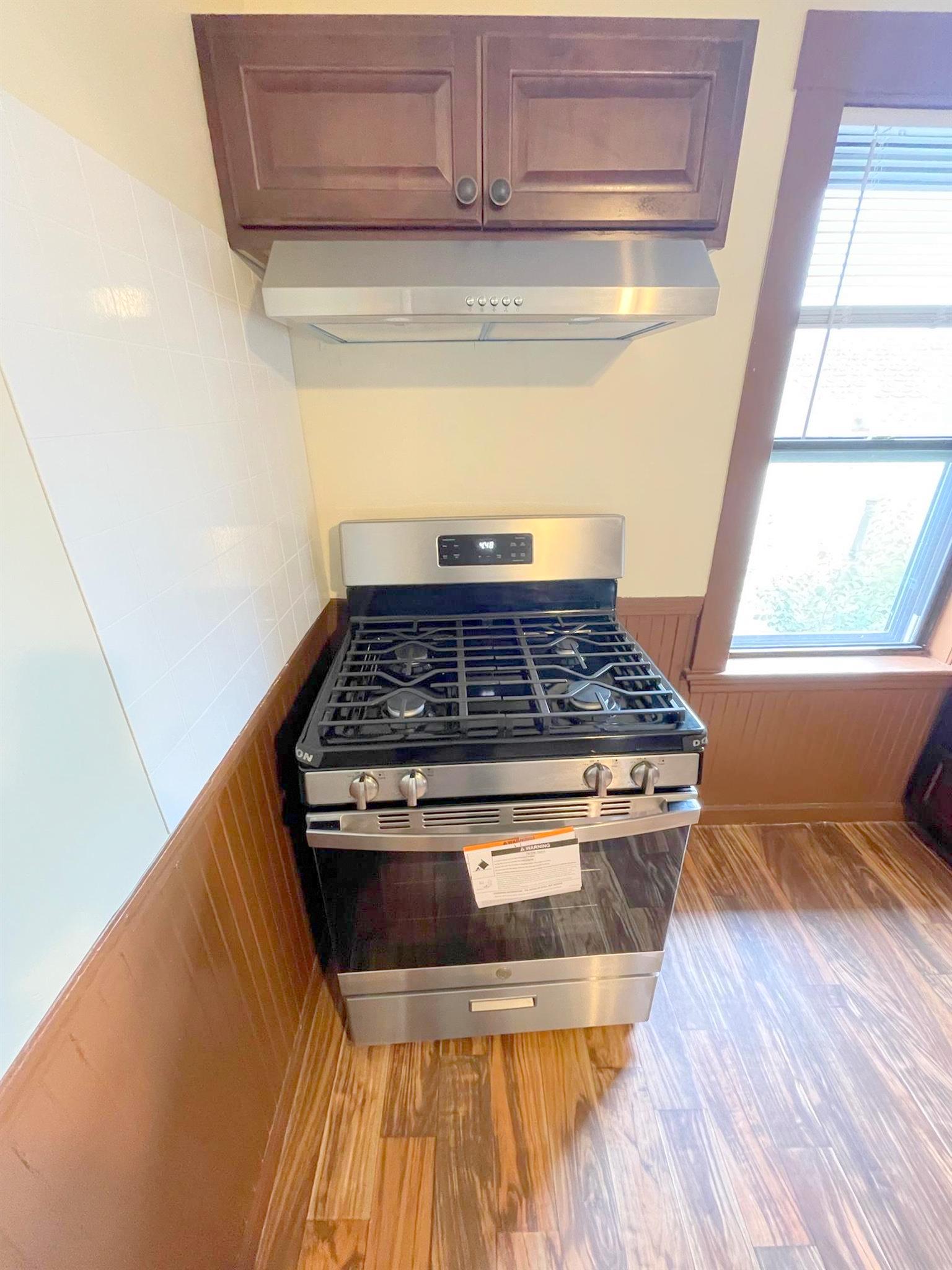 18 Fenwick St, Magoun Square