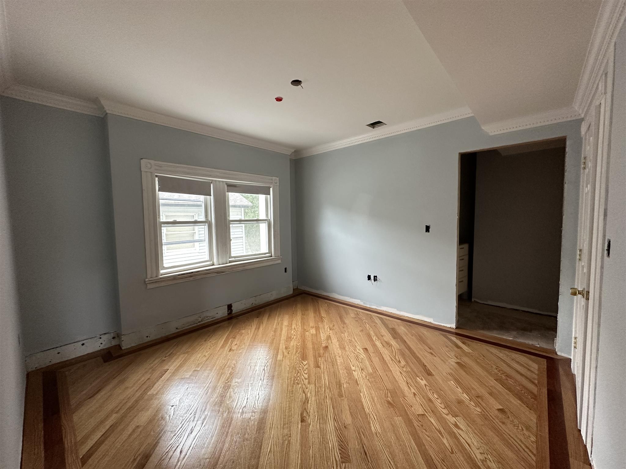 66 Dudley St, Medford