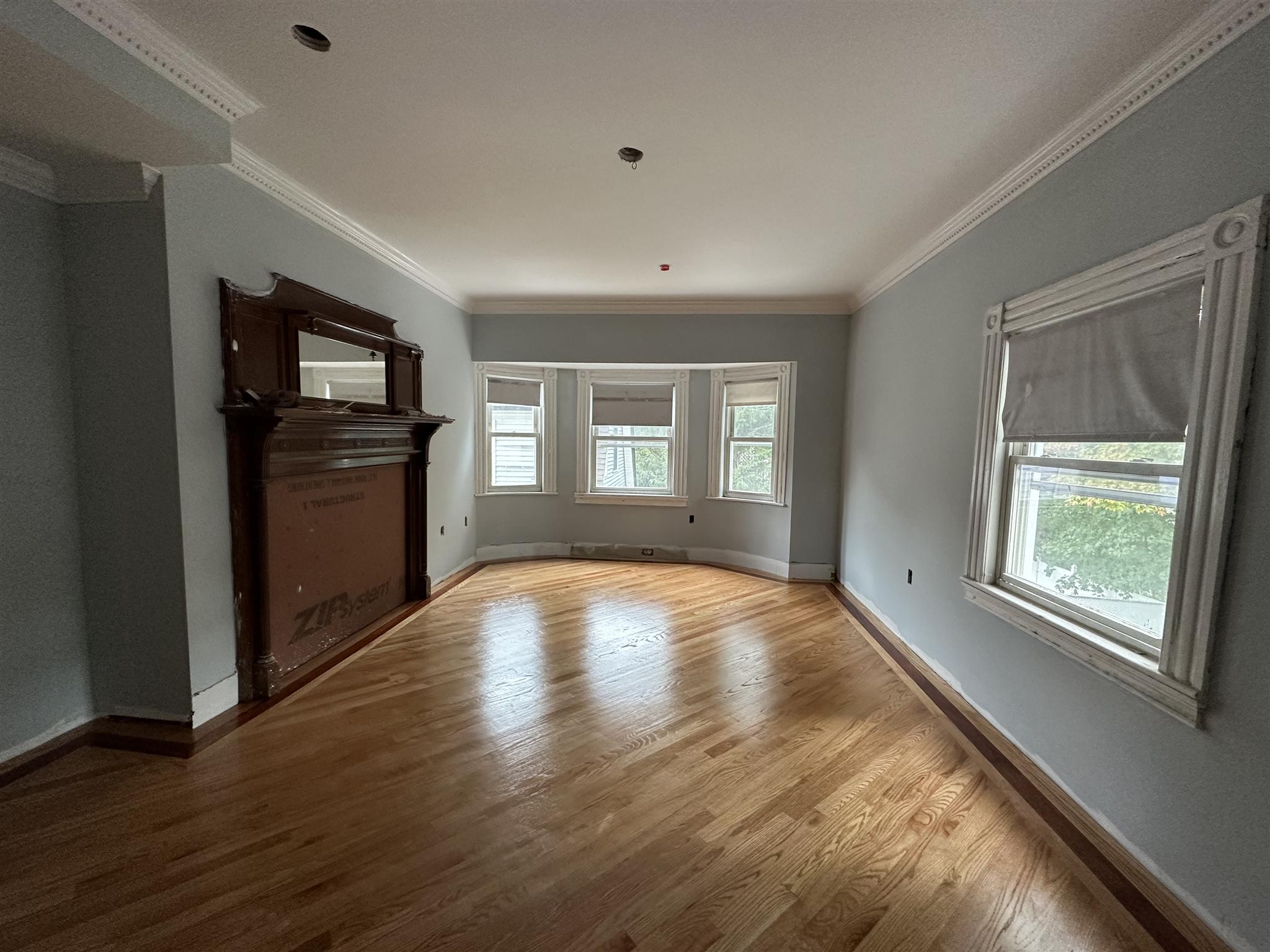 66 Dudley St, Medford