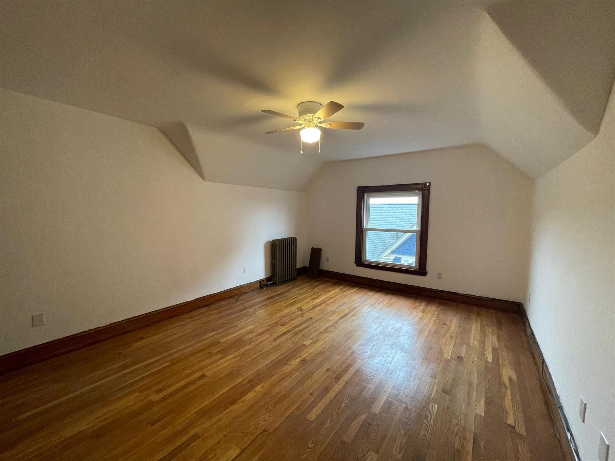 145 Lowell St, Spring Hill