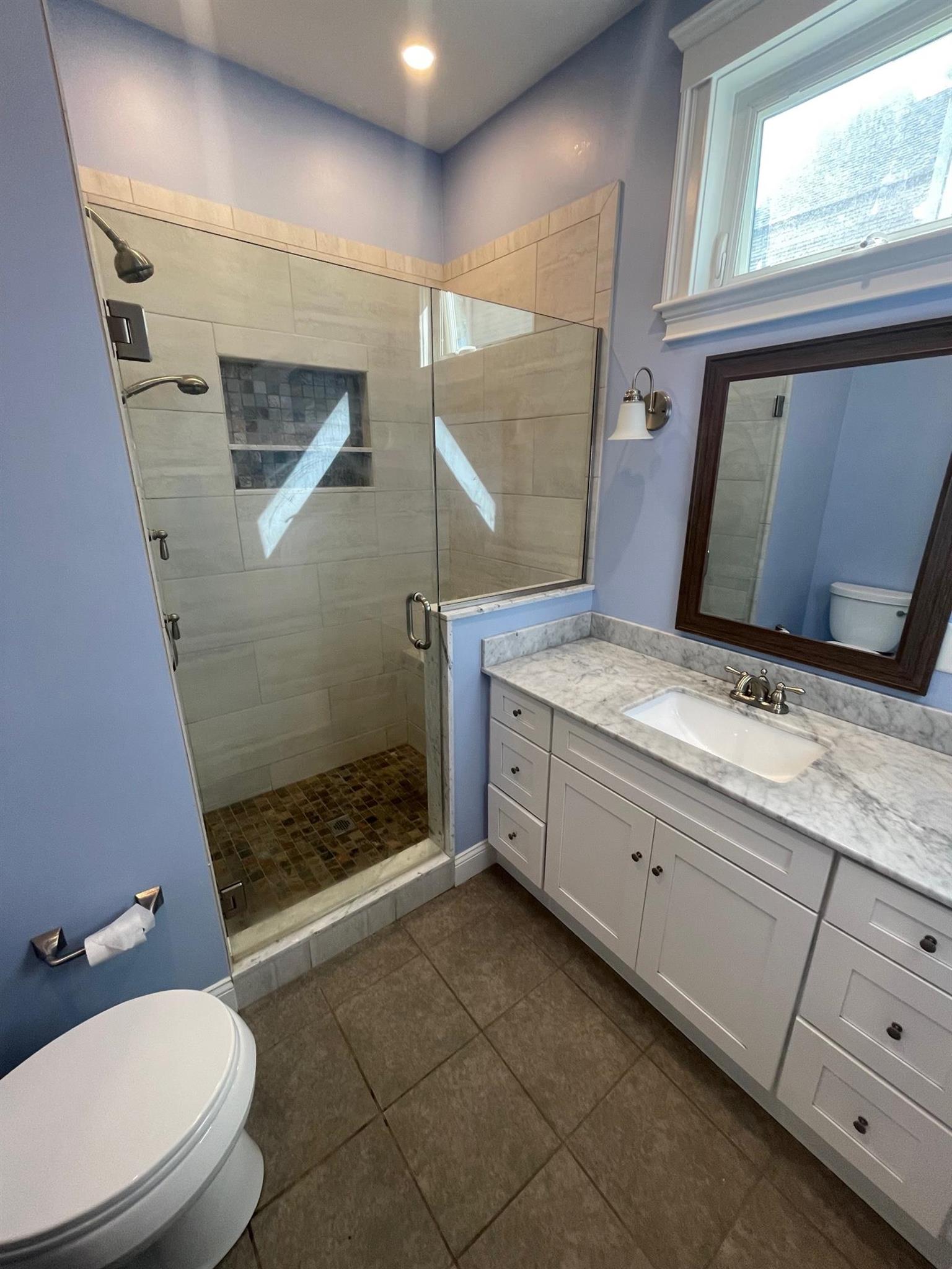 52 Albion St, Medford