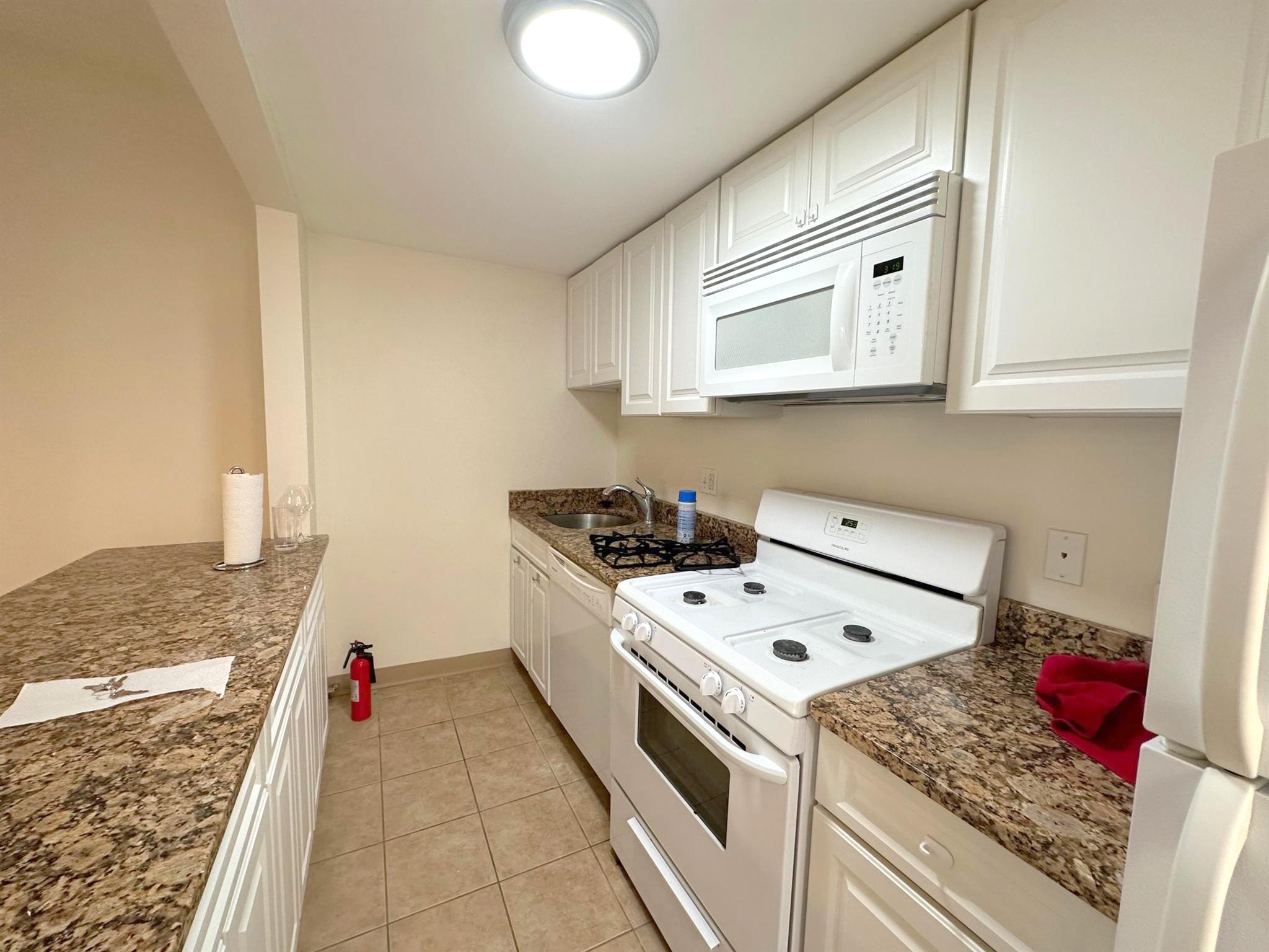 22 Yarmouth St, Back Bay