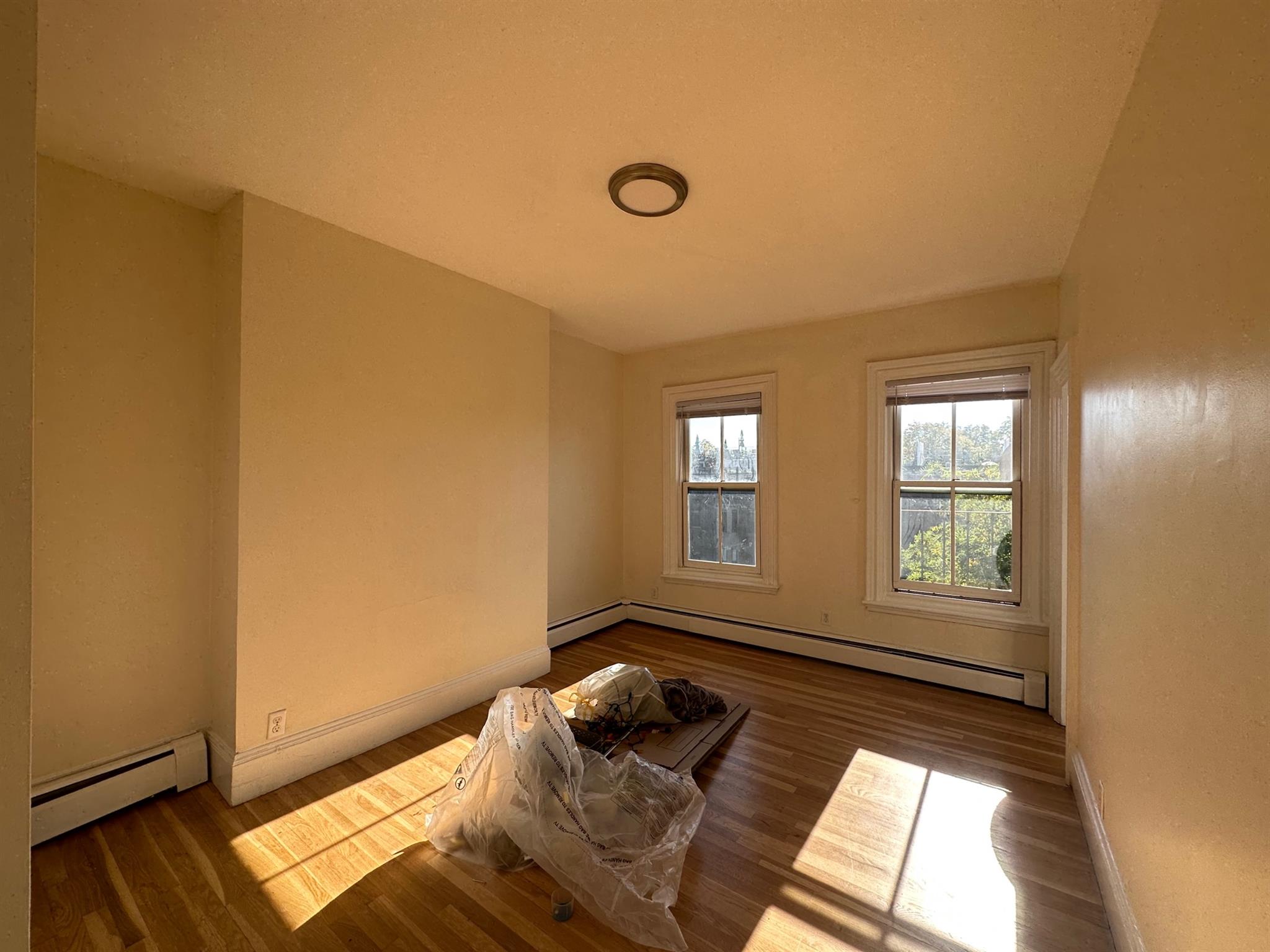 22 Yarmouth St, Back Bay