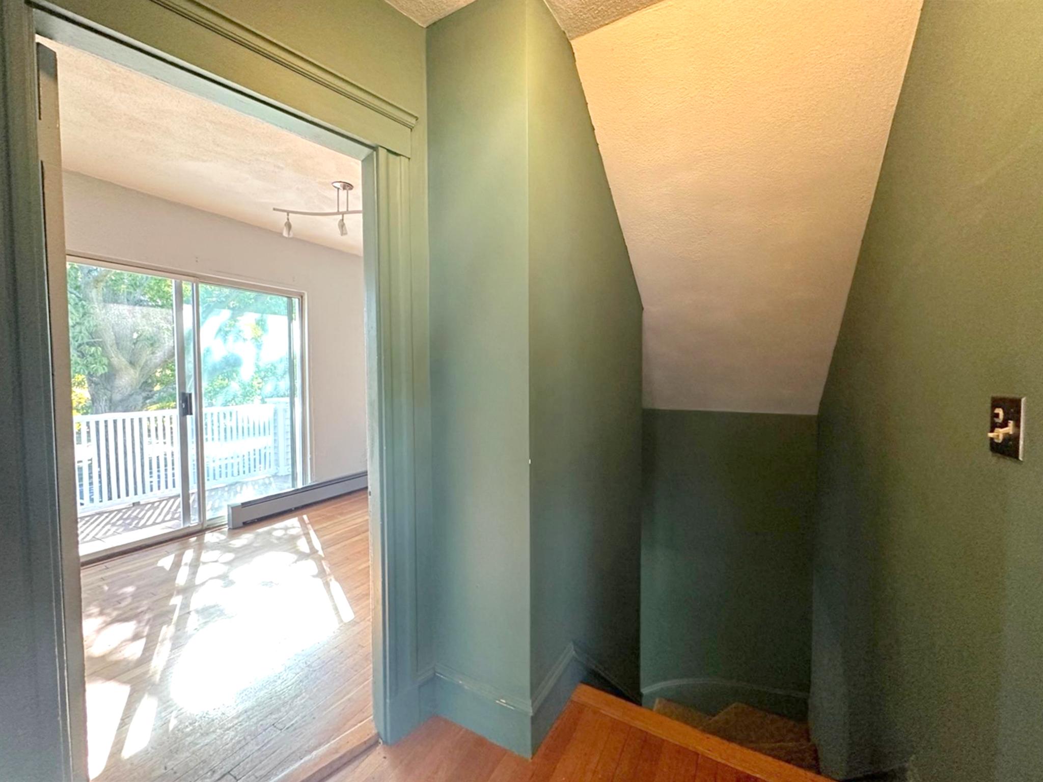 2212 Mystic Valley Pkwy, Medford