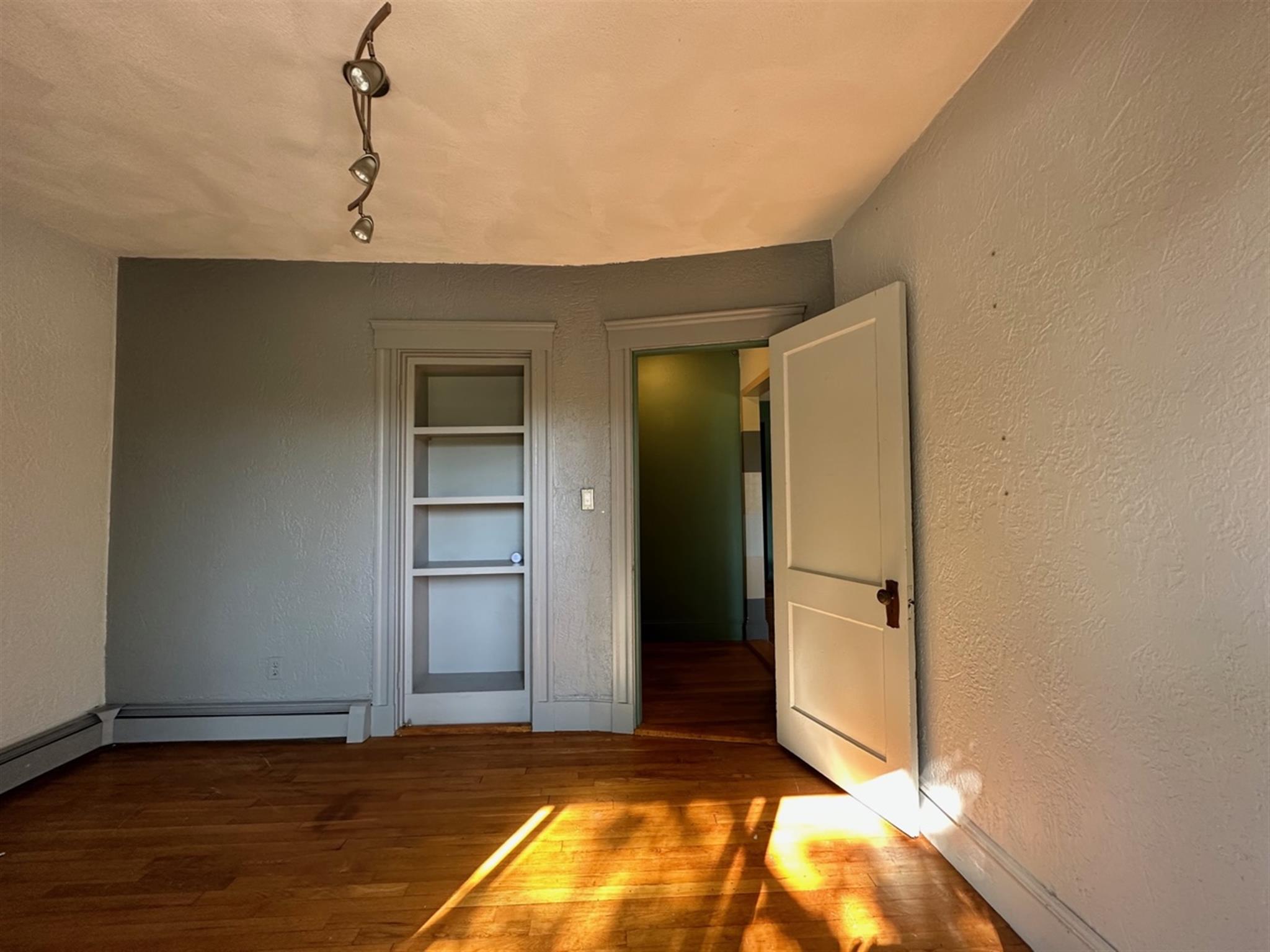 2212 Mystic Valley Pkwy, Medford