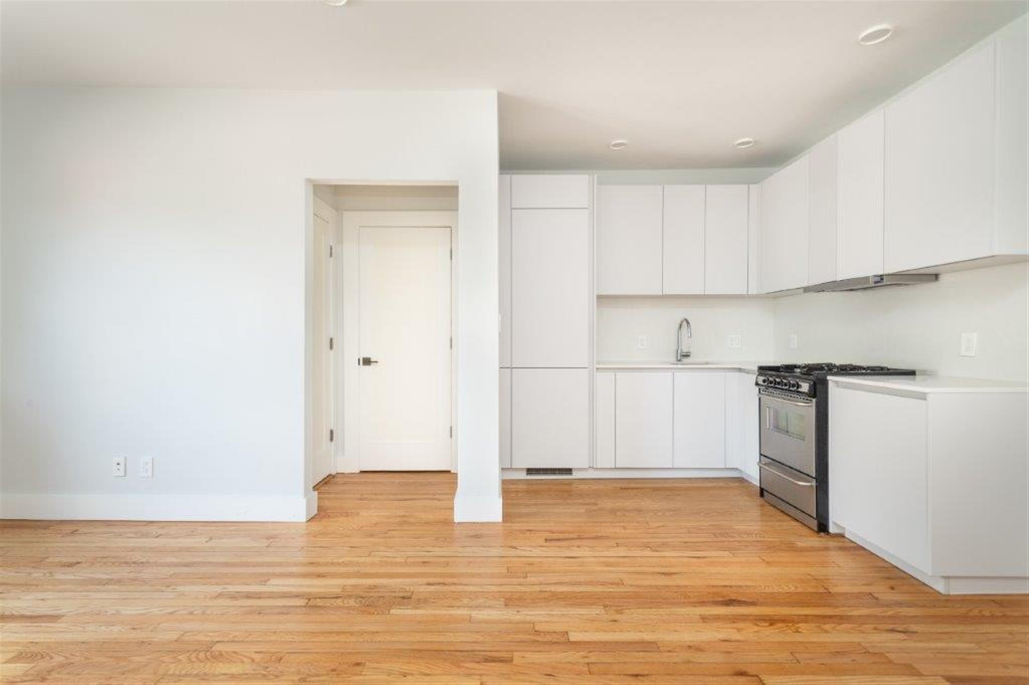 123 Highland Ave, Spring Hill