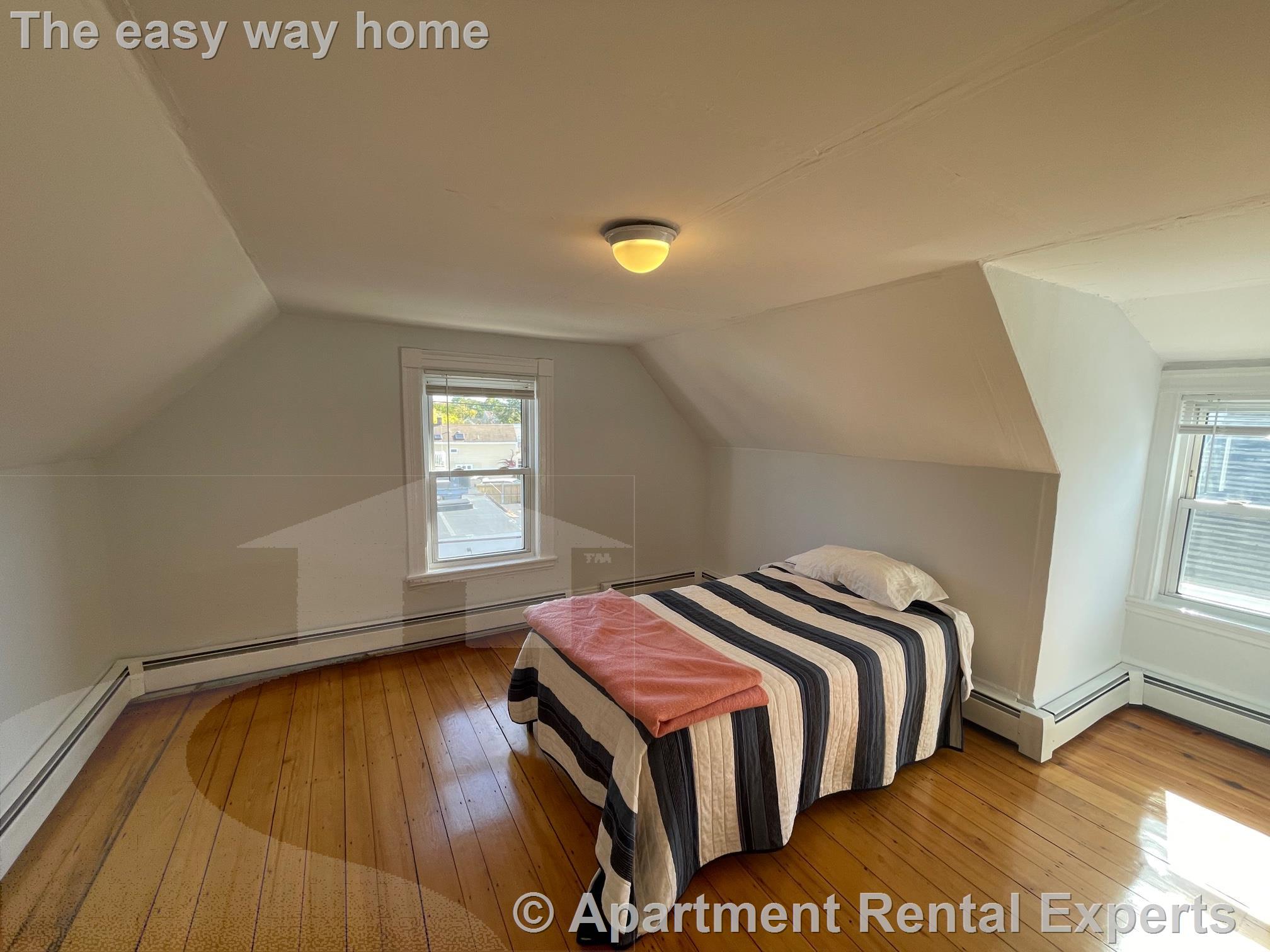 198 Cedar, Davis Square