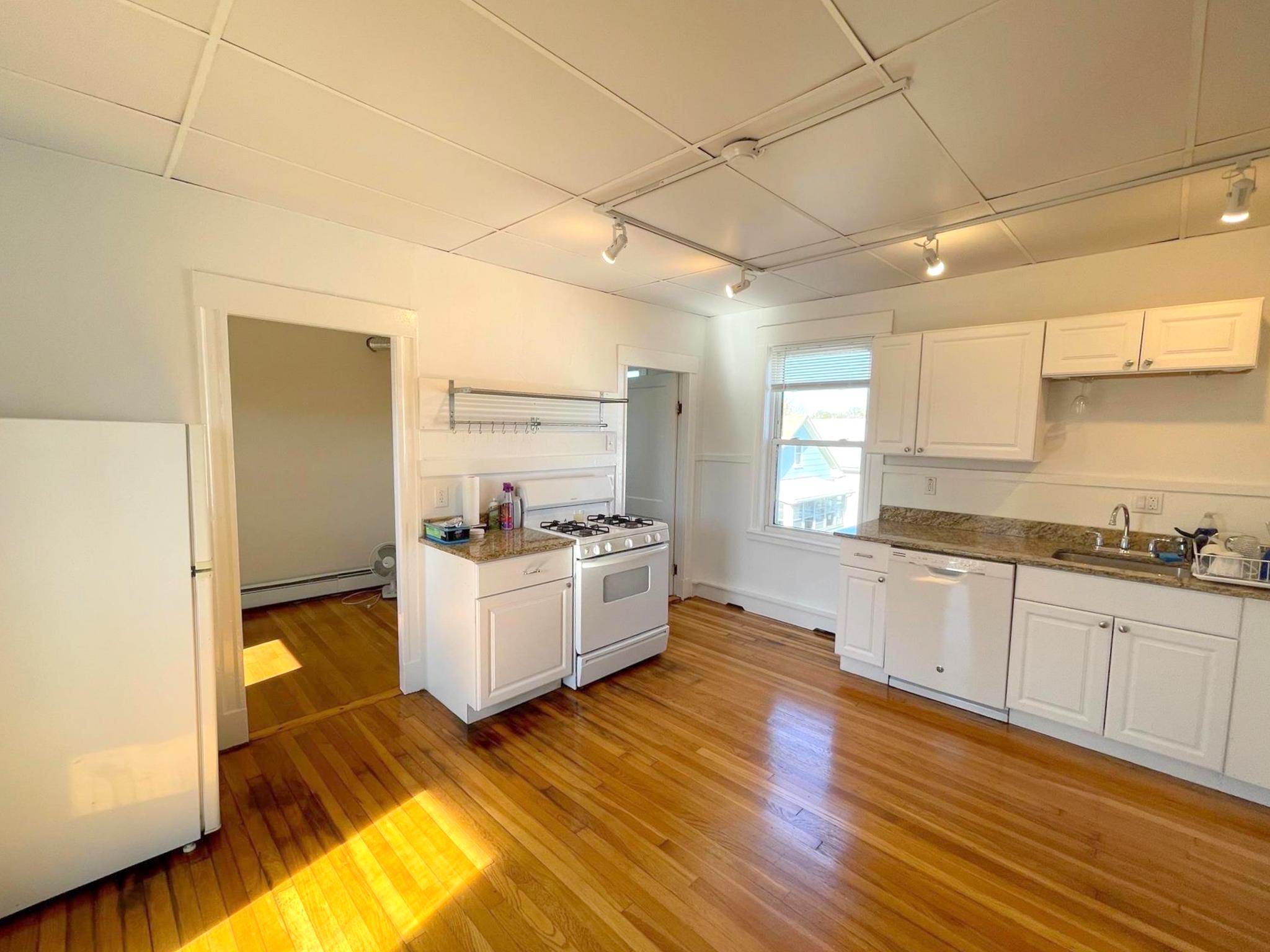 198 Cedar St, Davis Square