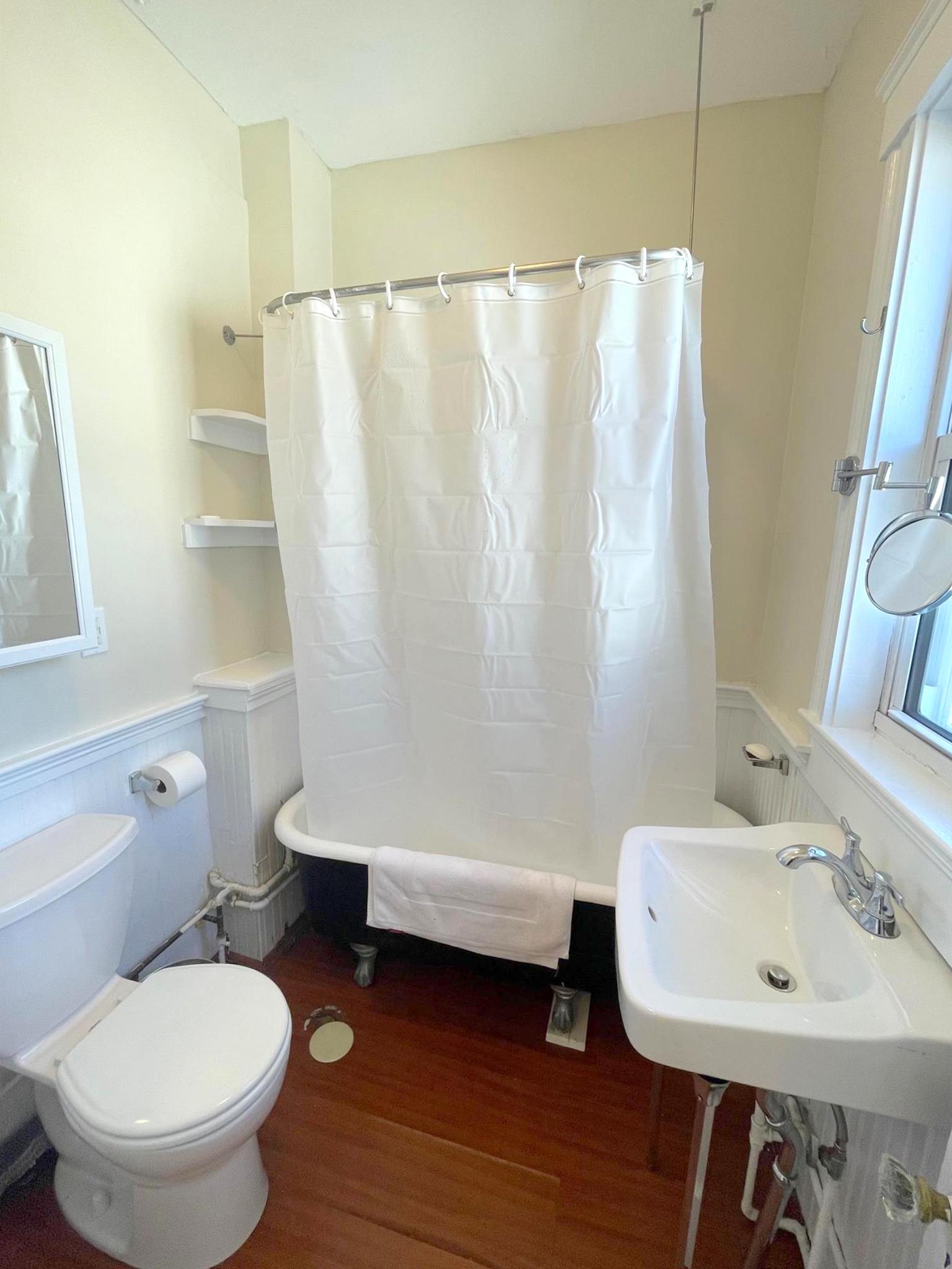 198 Cedar St, Davis Square