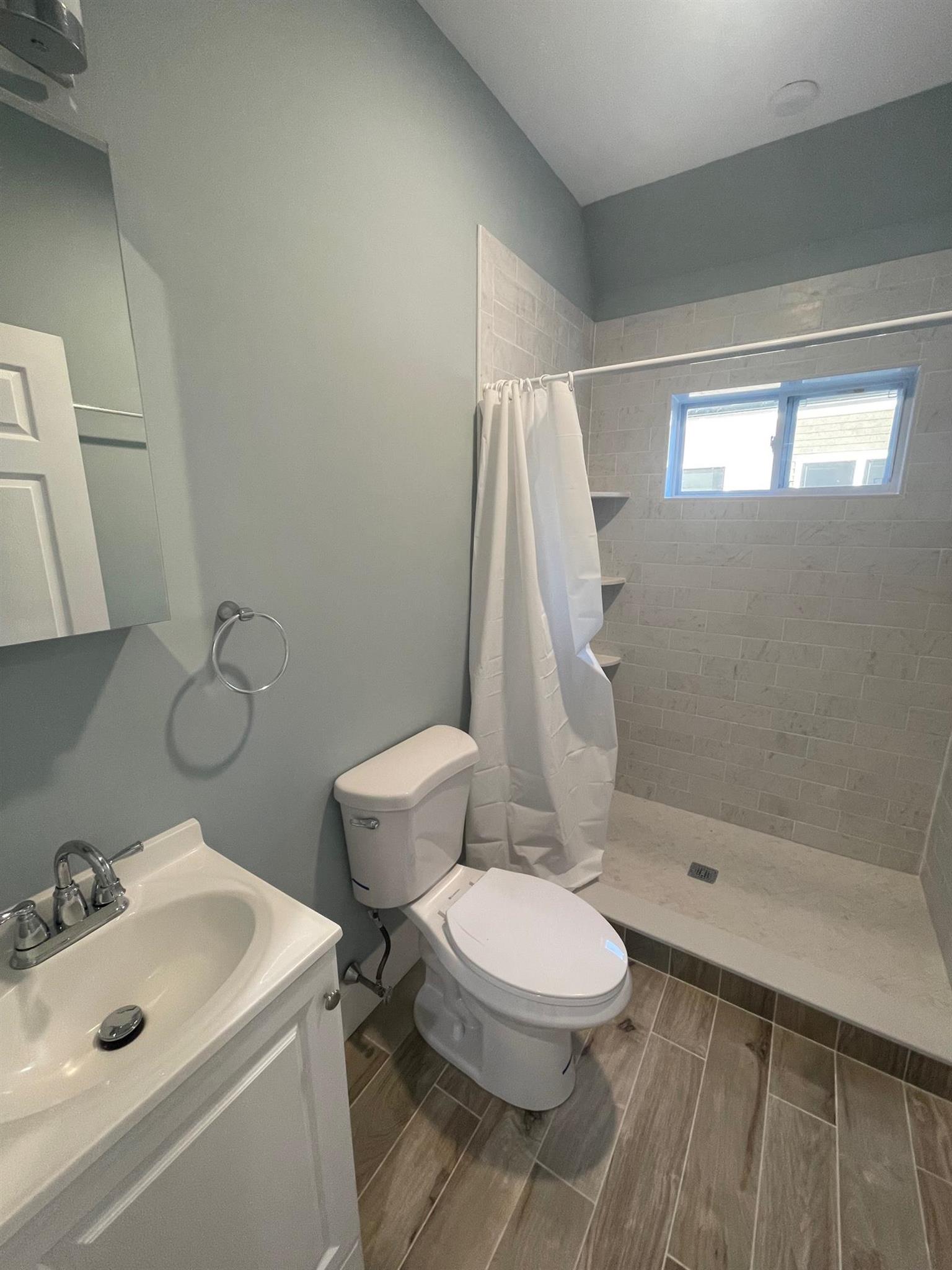 29 Alpine St, Powder House Square