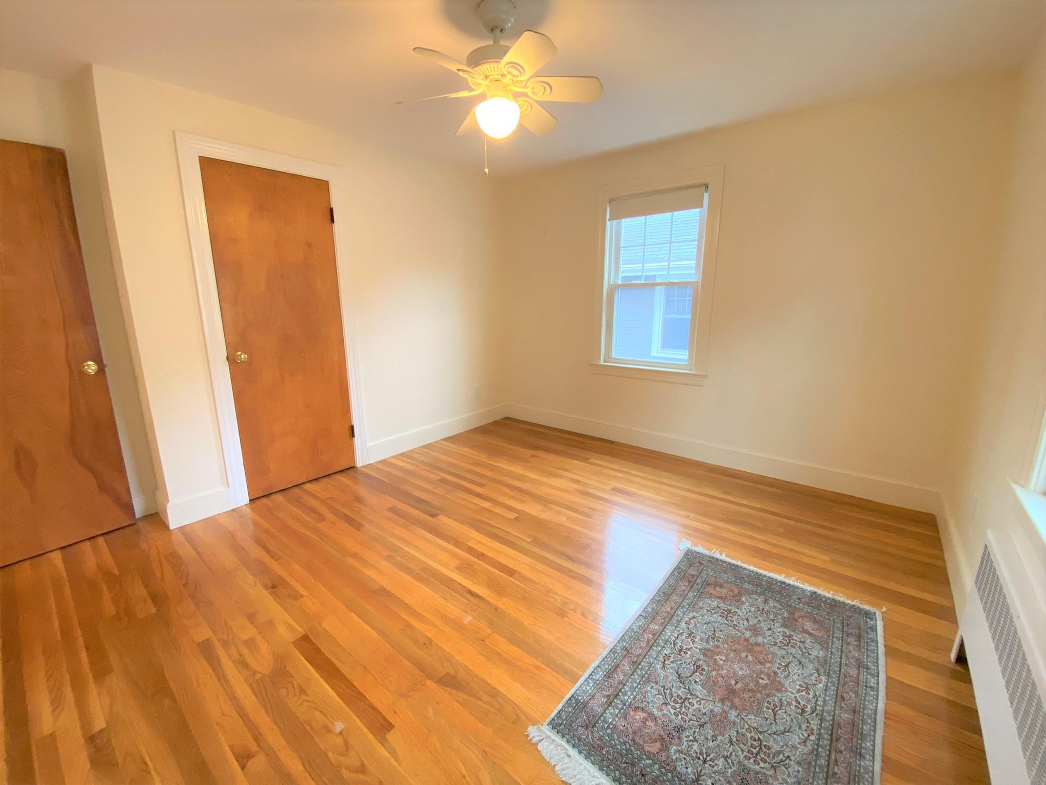 15 Grove St, Belmont Center