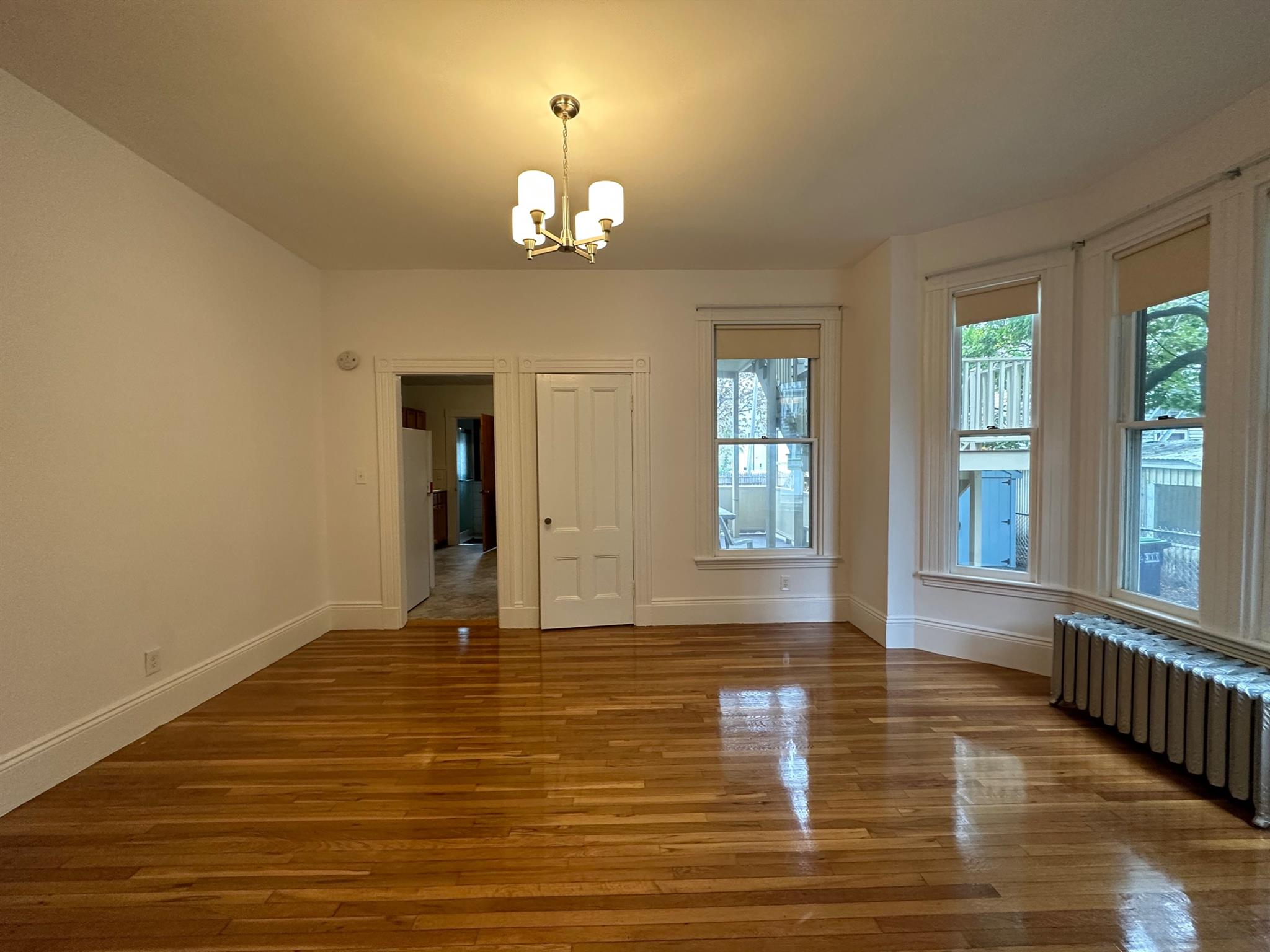 47 Mount Vernon St, East Somerville