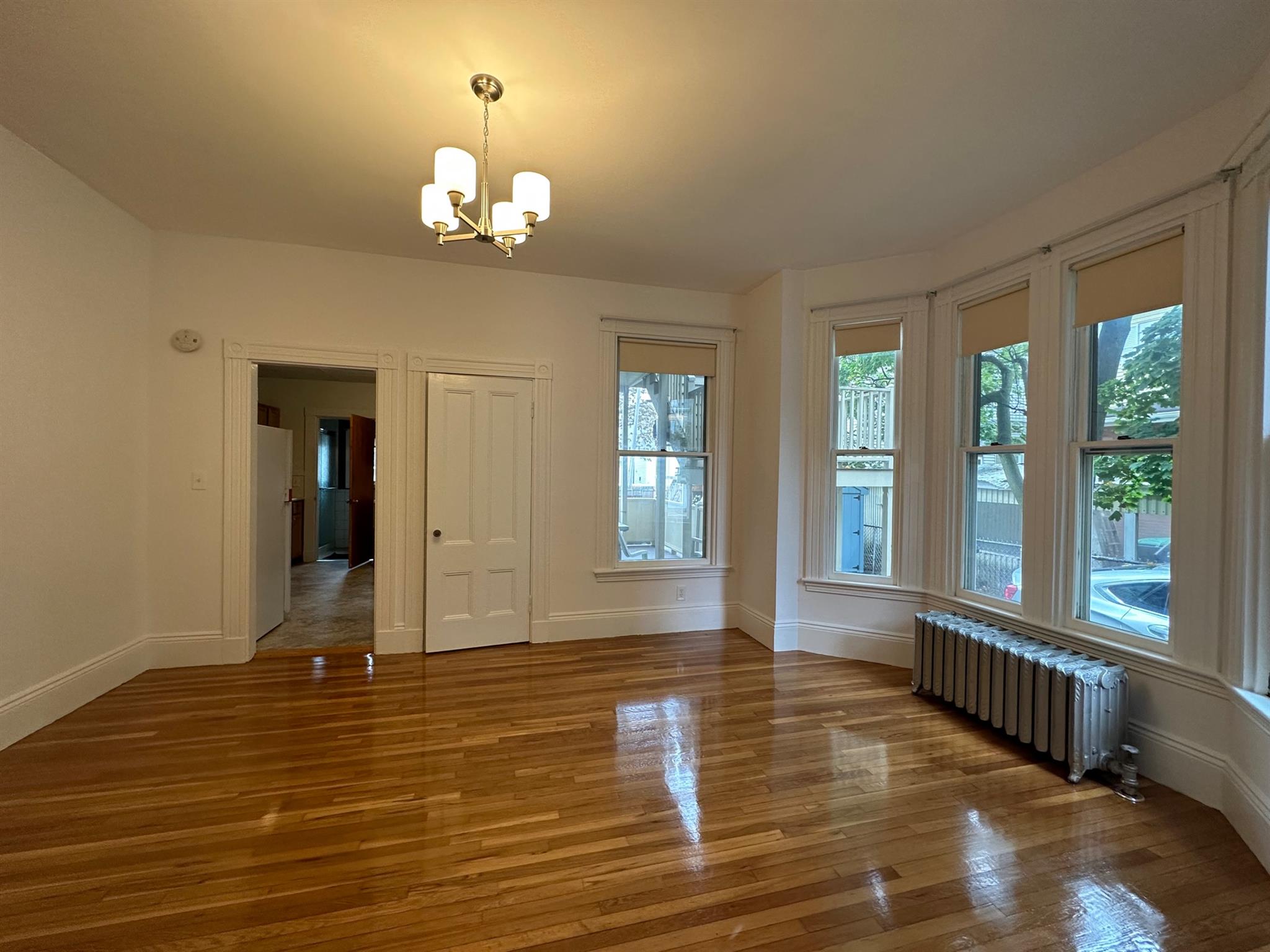 47 Mount Vernon St, East Somerville