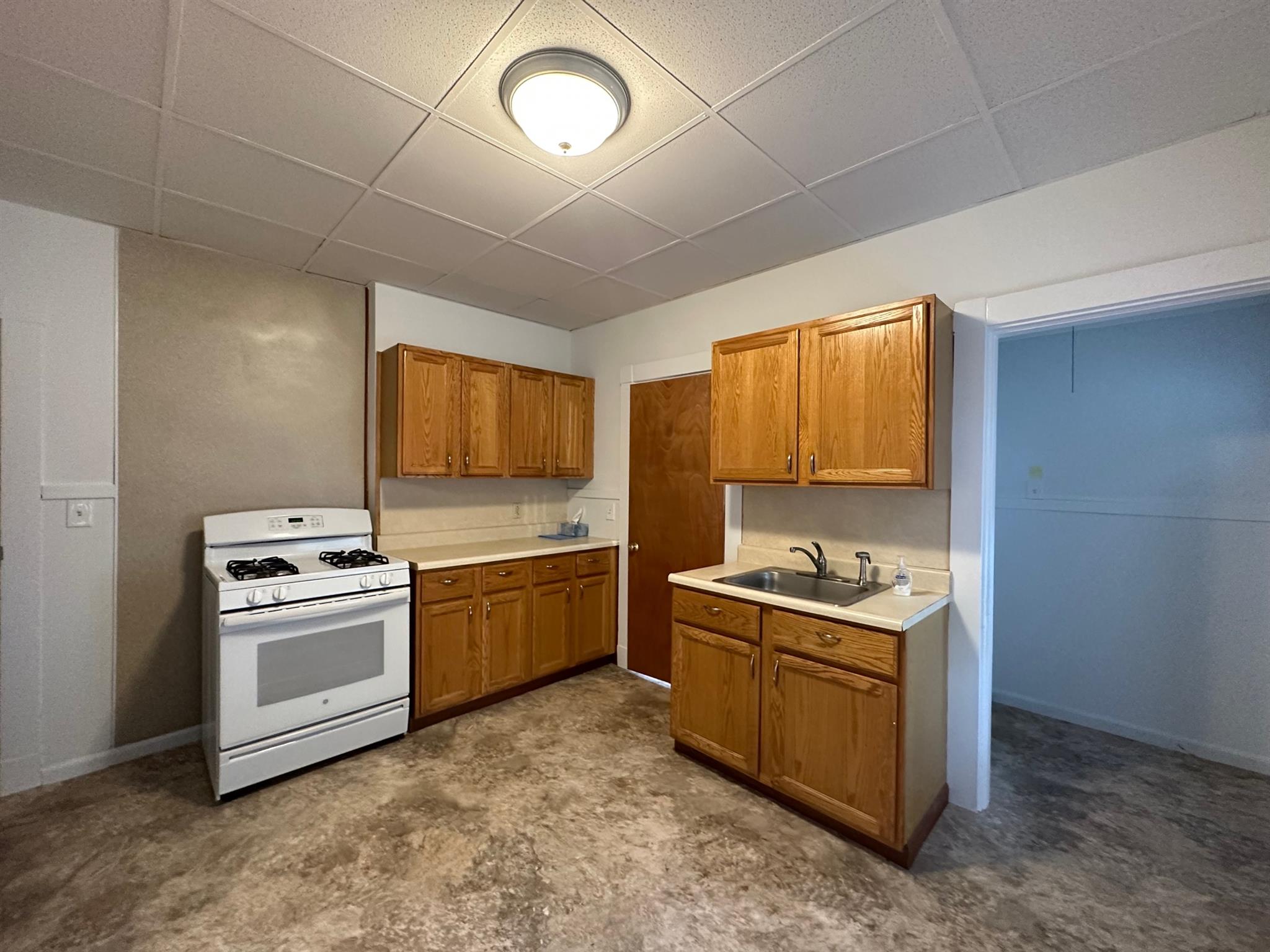 47 Mount Vernon St, East Somerville