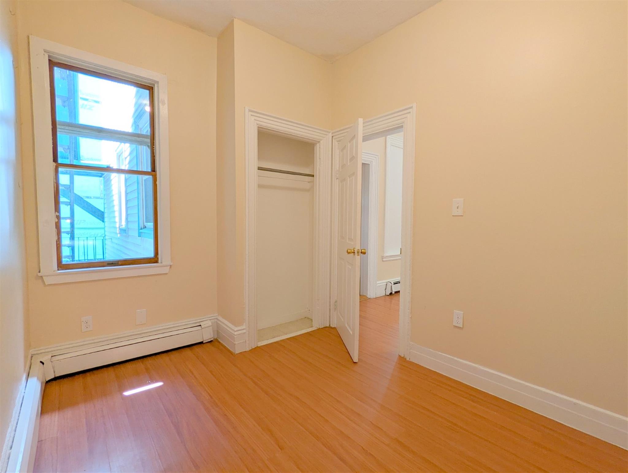 326 Somerville Ave, Union Square