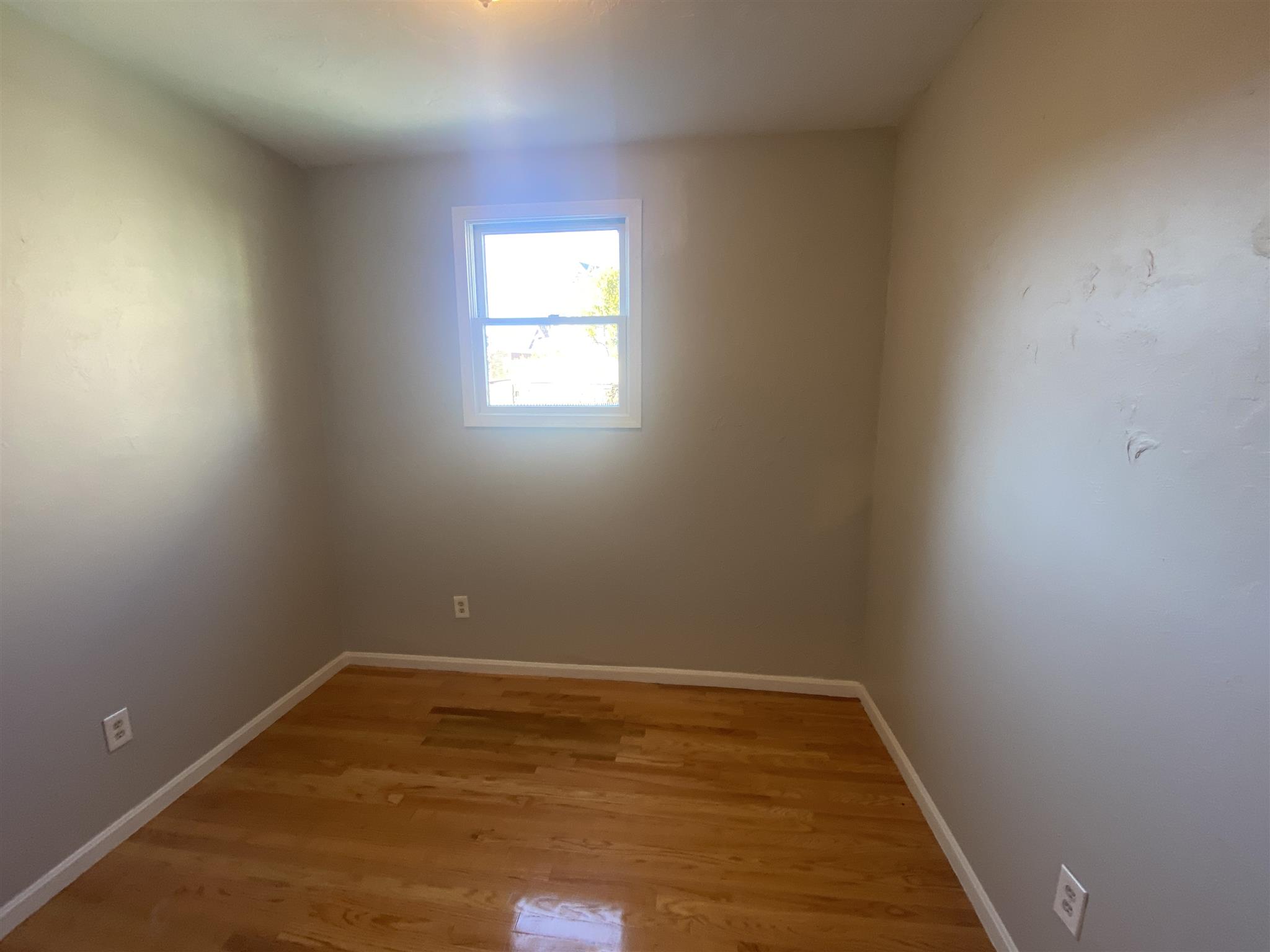 63 Webster Ave, Union Square