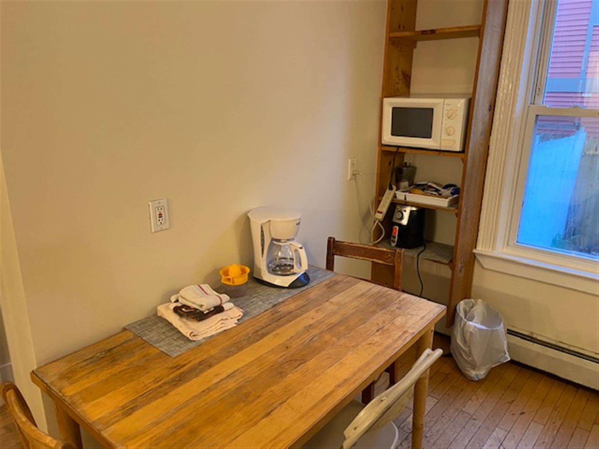 225 Charles St, East Cambridge