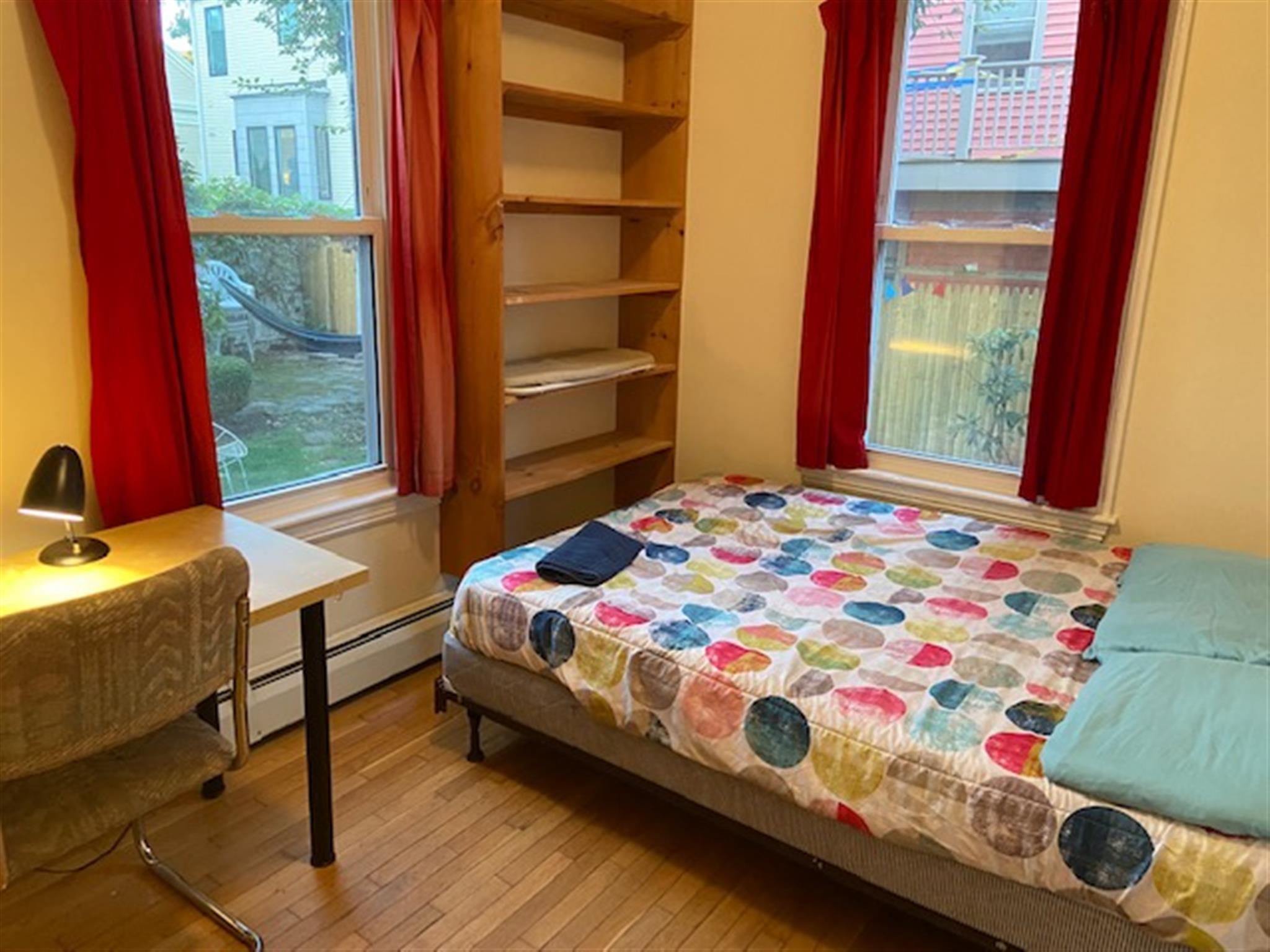 225 Charles St, East Cambridge